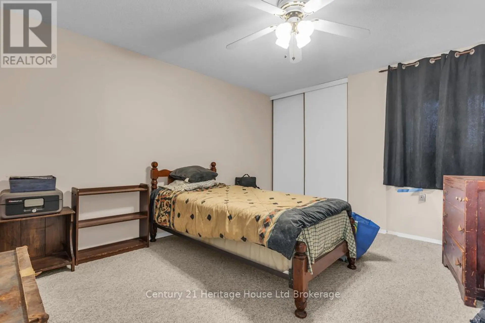 #18 1 LAMERS COURT - Image 19