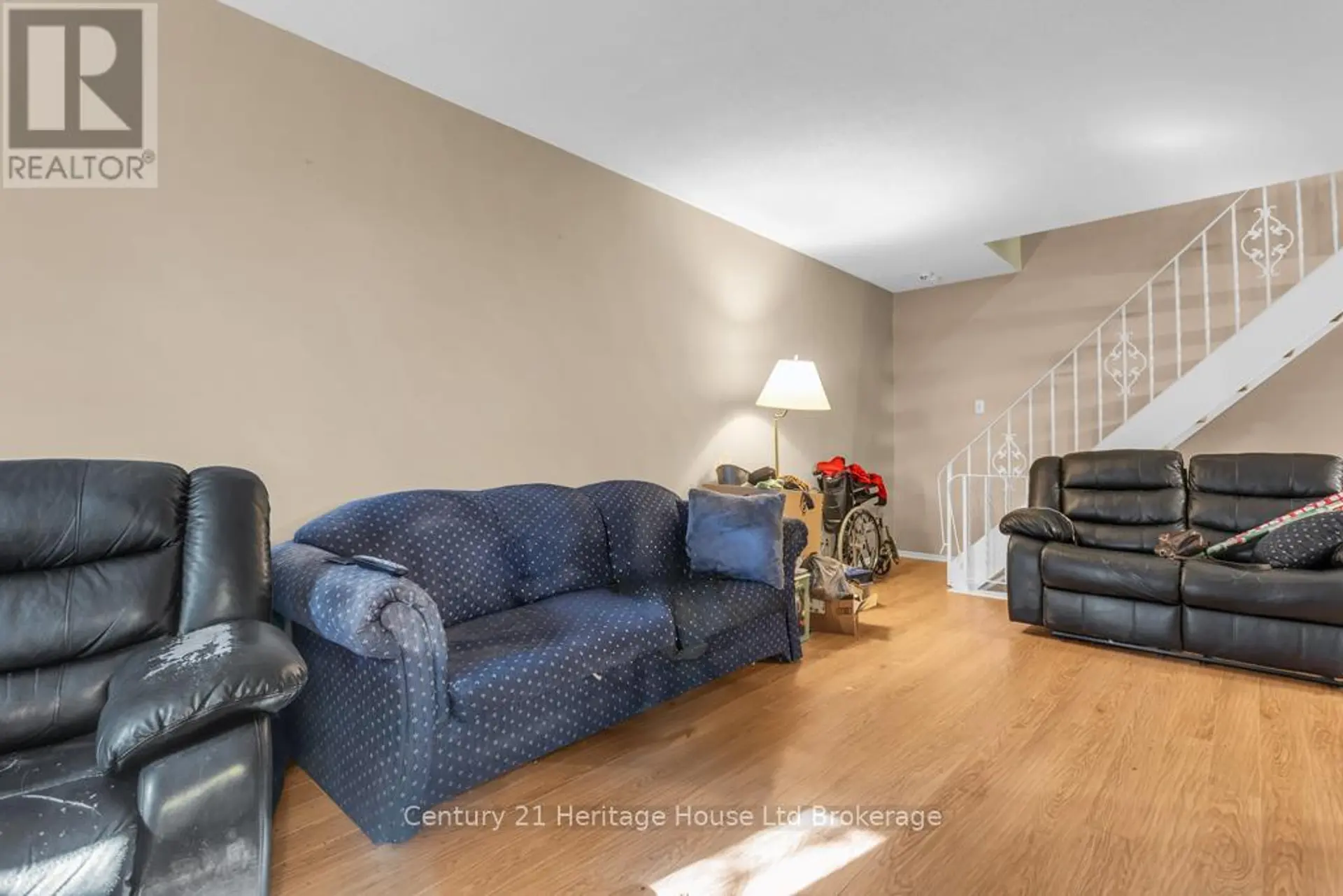 #18 1 LAMERS COURT - Image 9