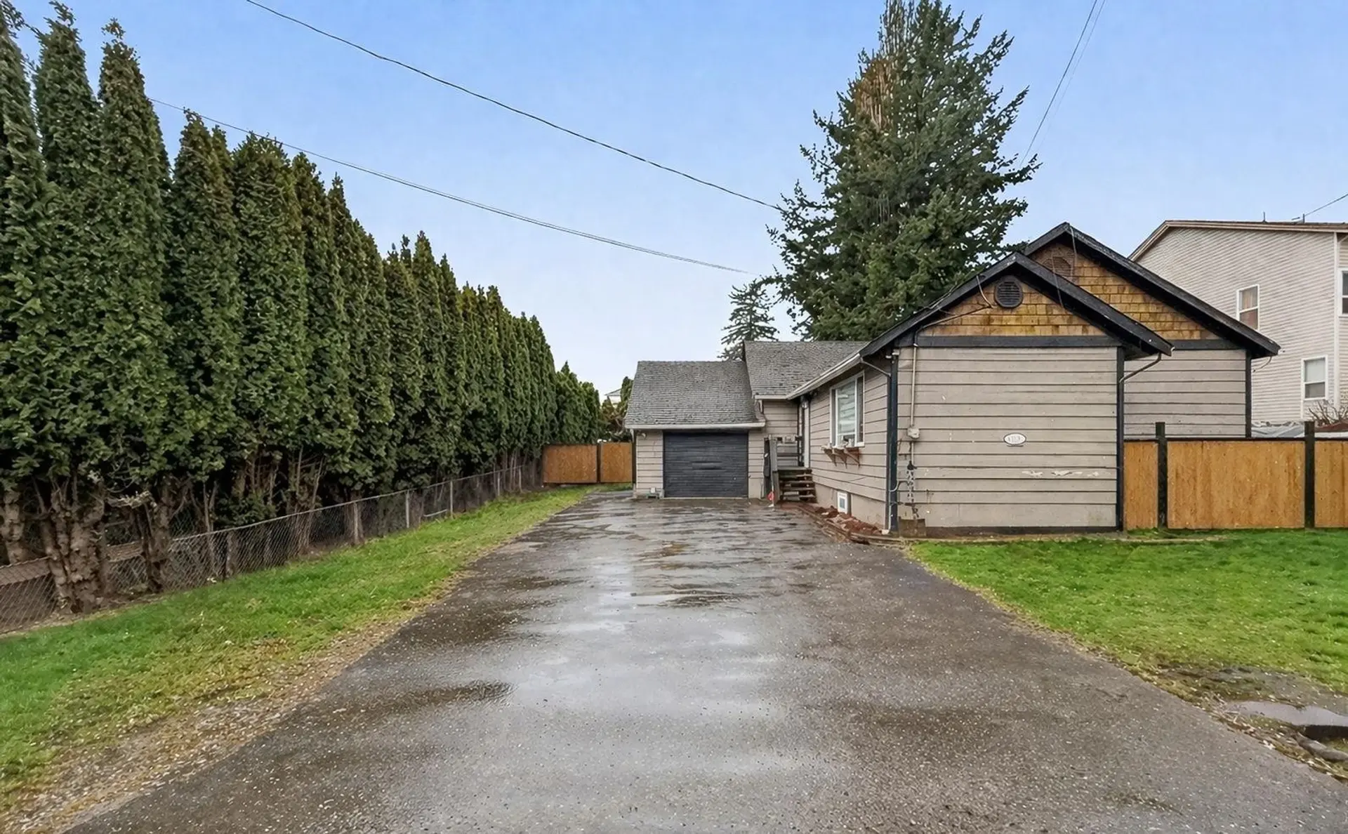 Property at 33056 Cherry Avenue, Mission, BC