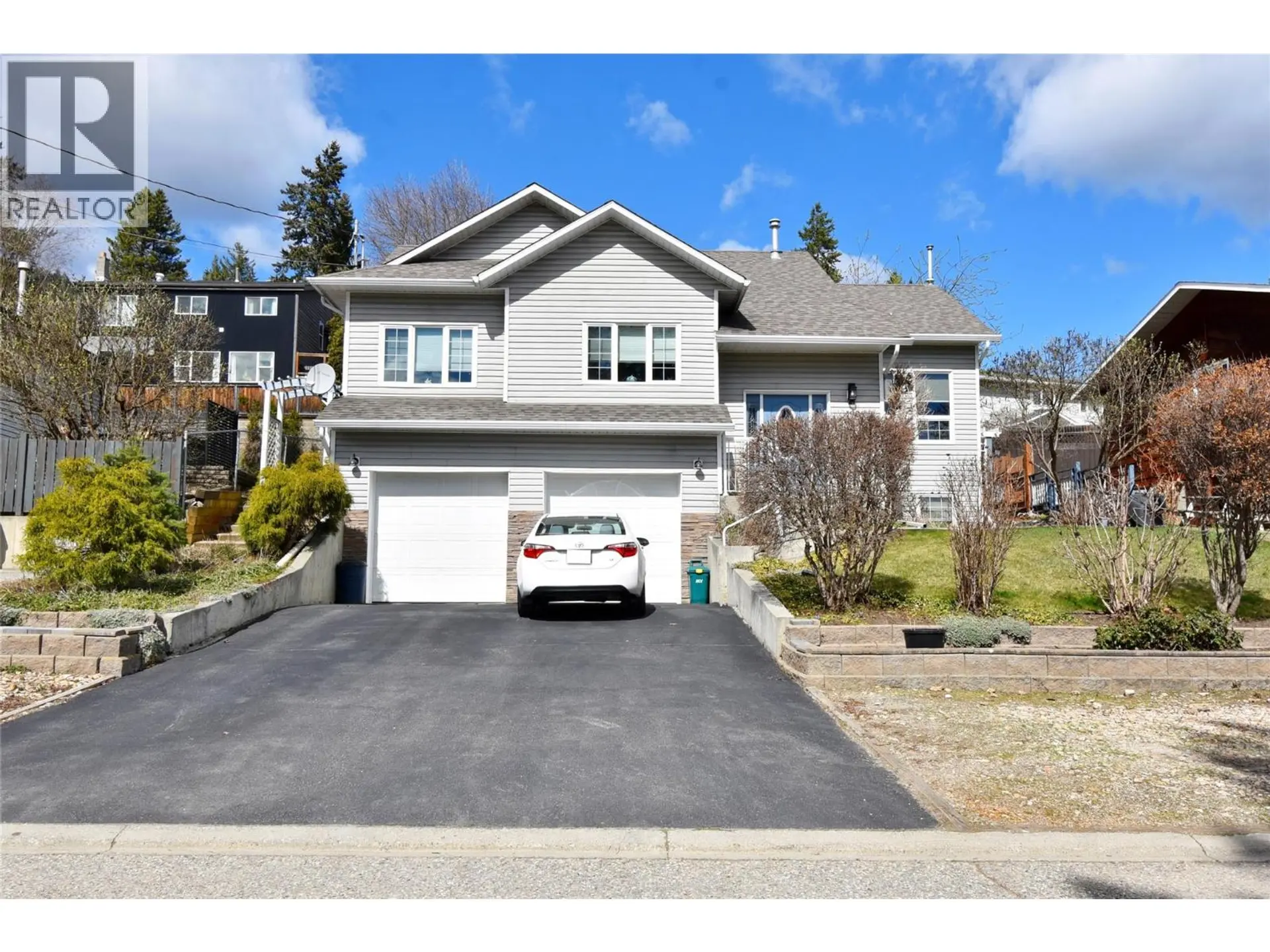 Property at 1936 Grandview Avenue, Lumby, BC