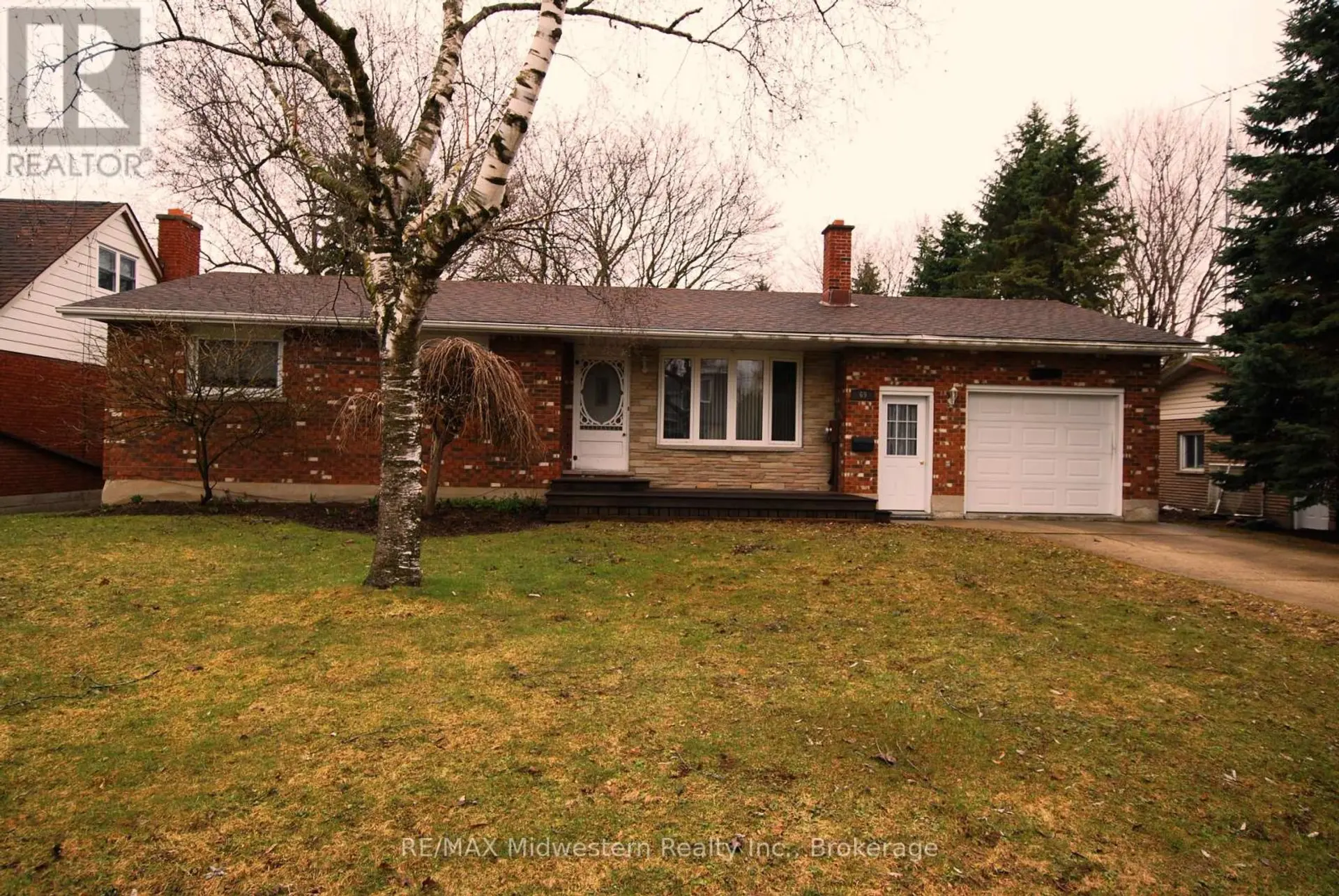 69 LOUISE STREET - Image 1