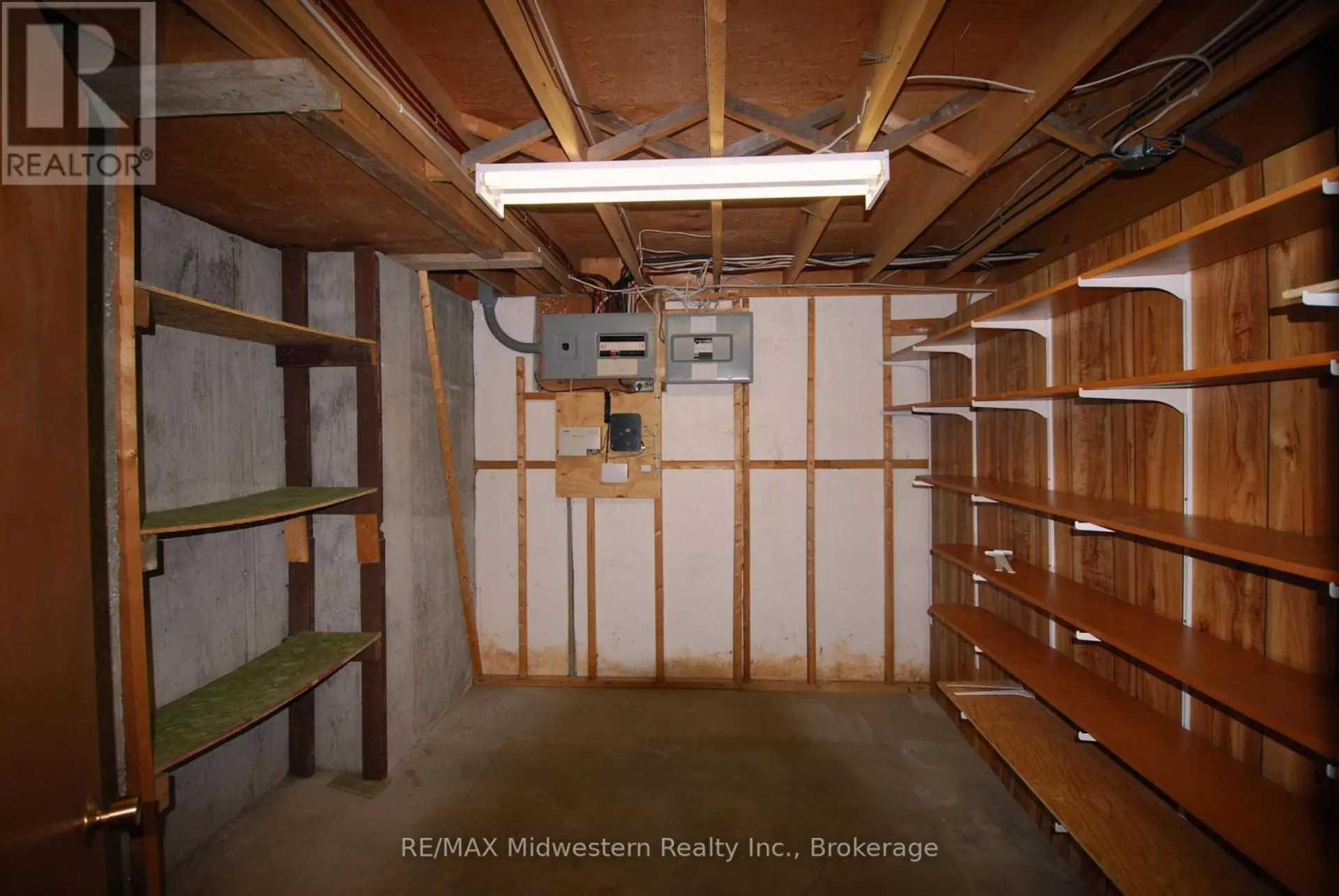 69 LOUISE STREET - Image 13