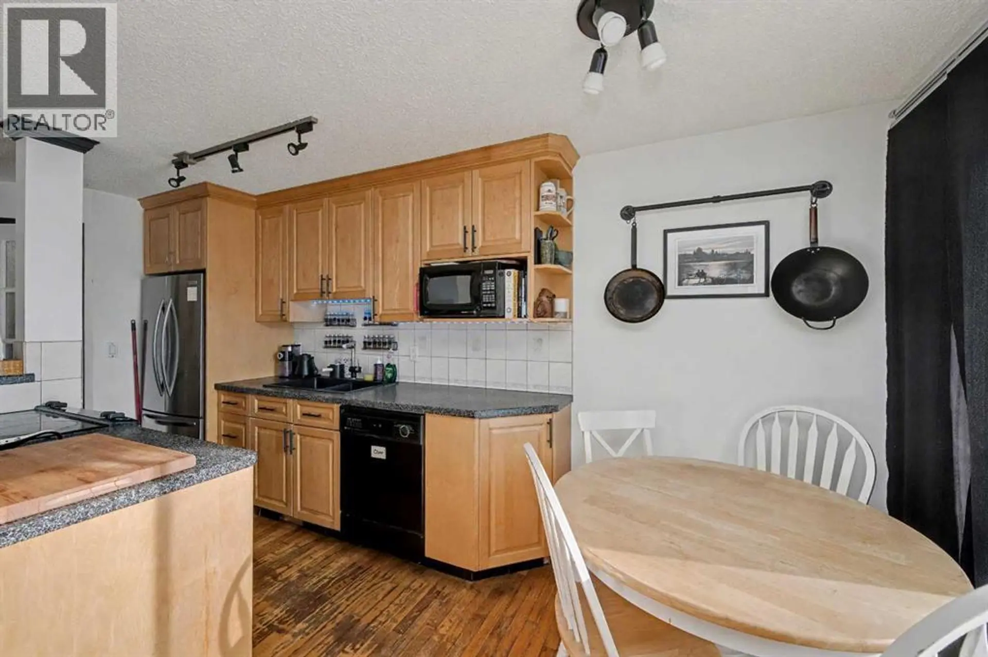 #7 515 18 AVENUE SW - Image 4
