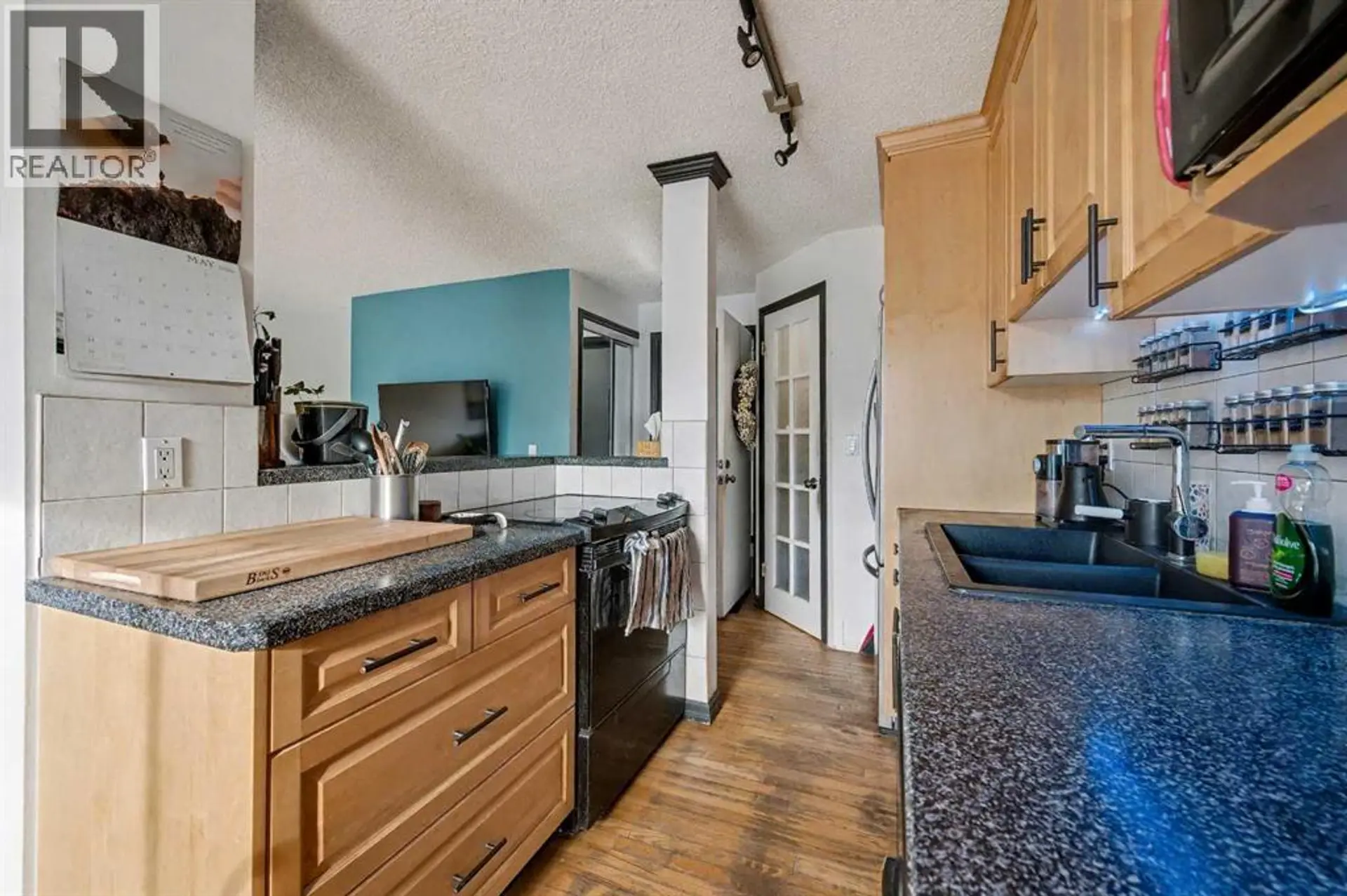 #7 515 18 AVENUE SW - Image 5
