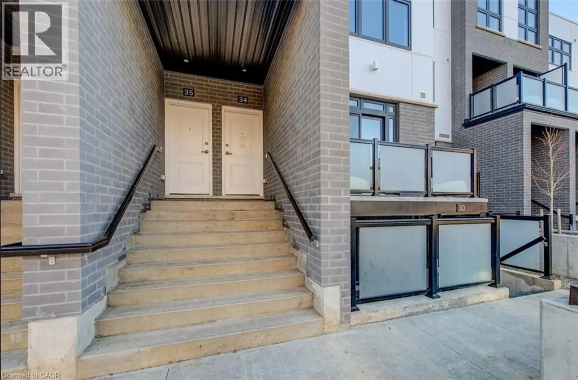 #34 31 MILL Street - Image 2