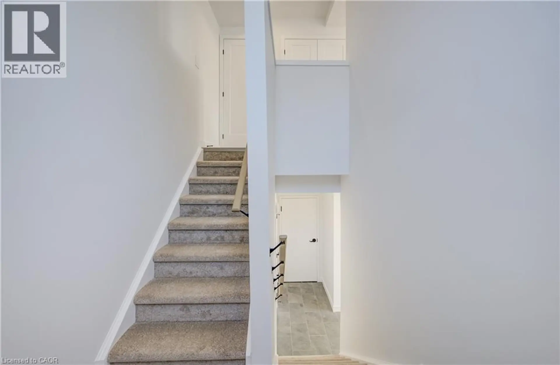 #41 31 MILL STREET - Image 10