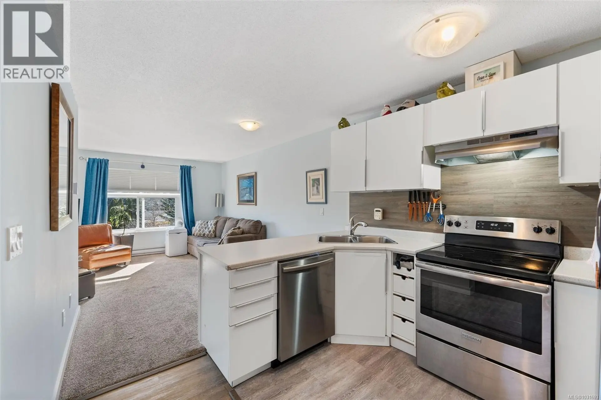 Property at #323 3215 Cowichan Lake Rd, Duncan, BC
