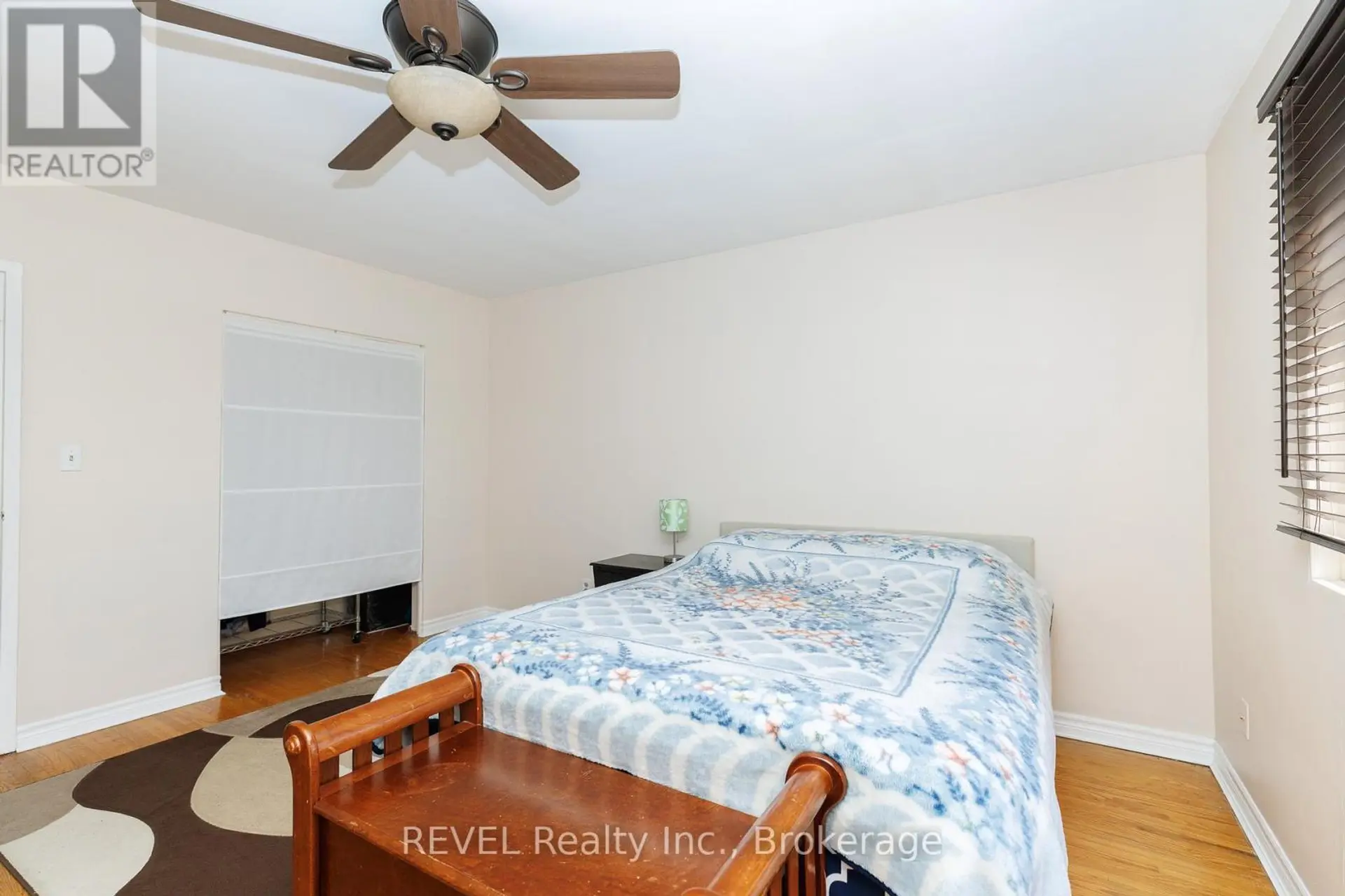 #25 6476 HUGGINS STREET - Image 12