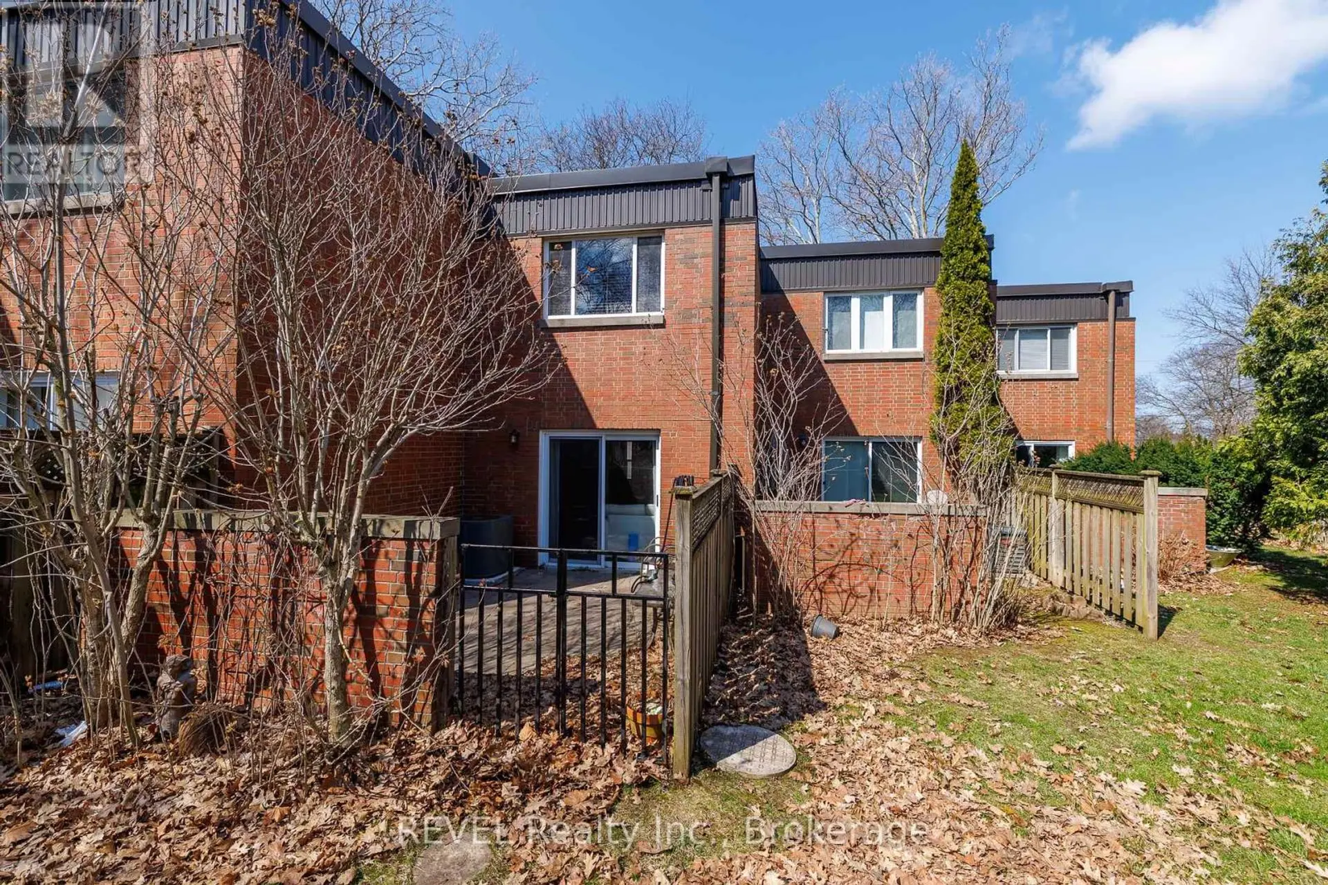 #25 6476 HUGGINS STREET - Image 20