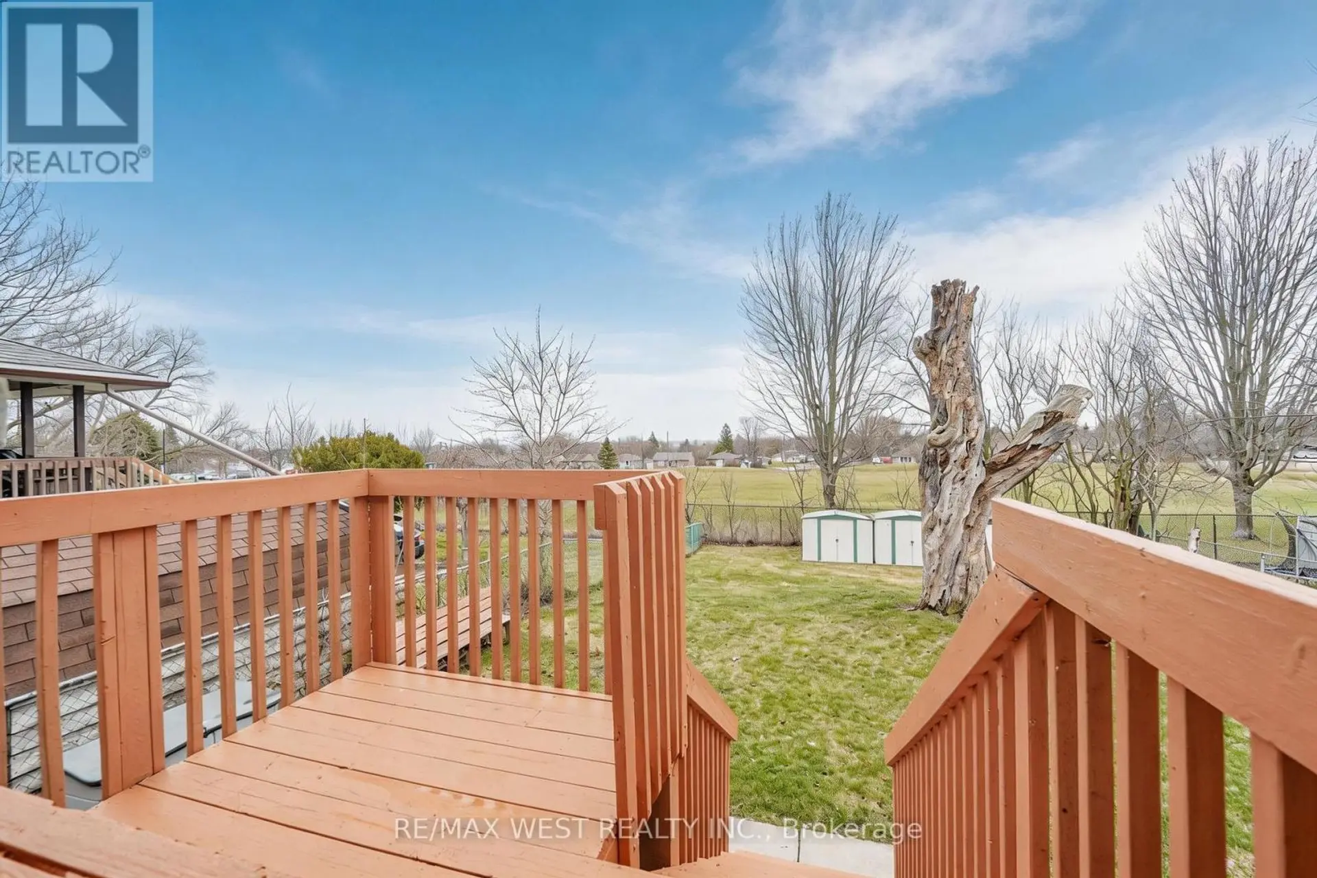 361 DWIGHT AVENUE - Image 12