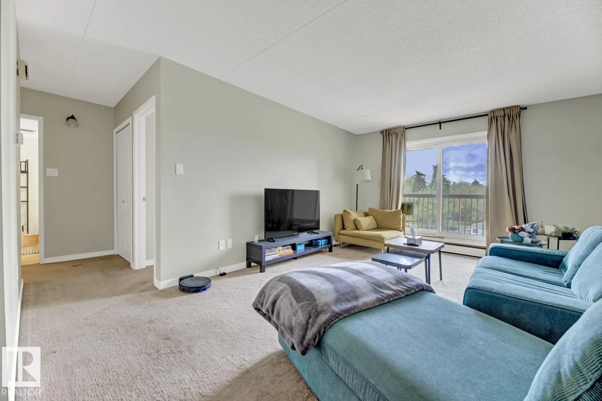 #404 11026 106 ST NW - Image 2