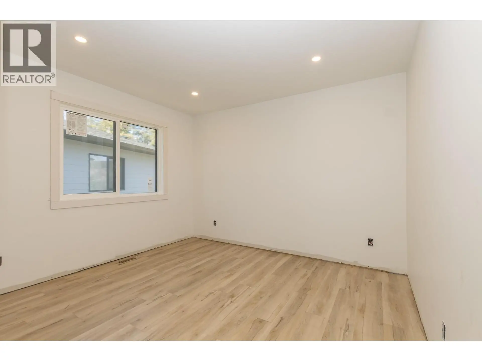 1500 21 Street NE - Image 10