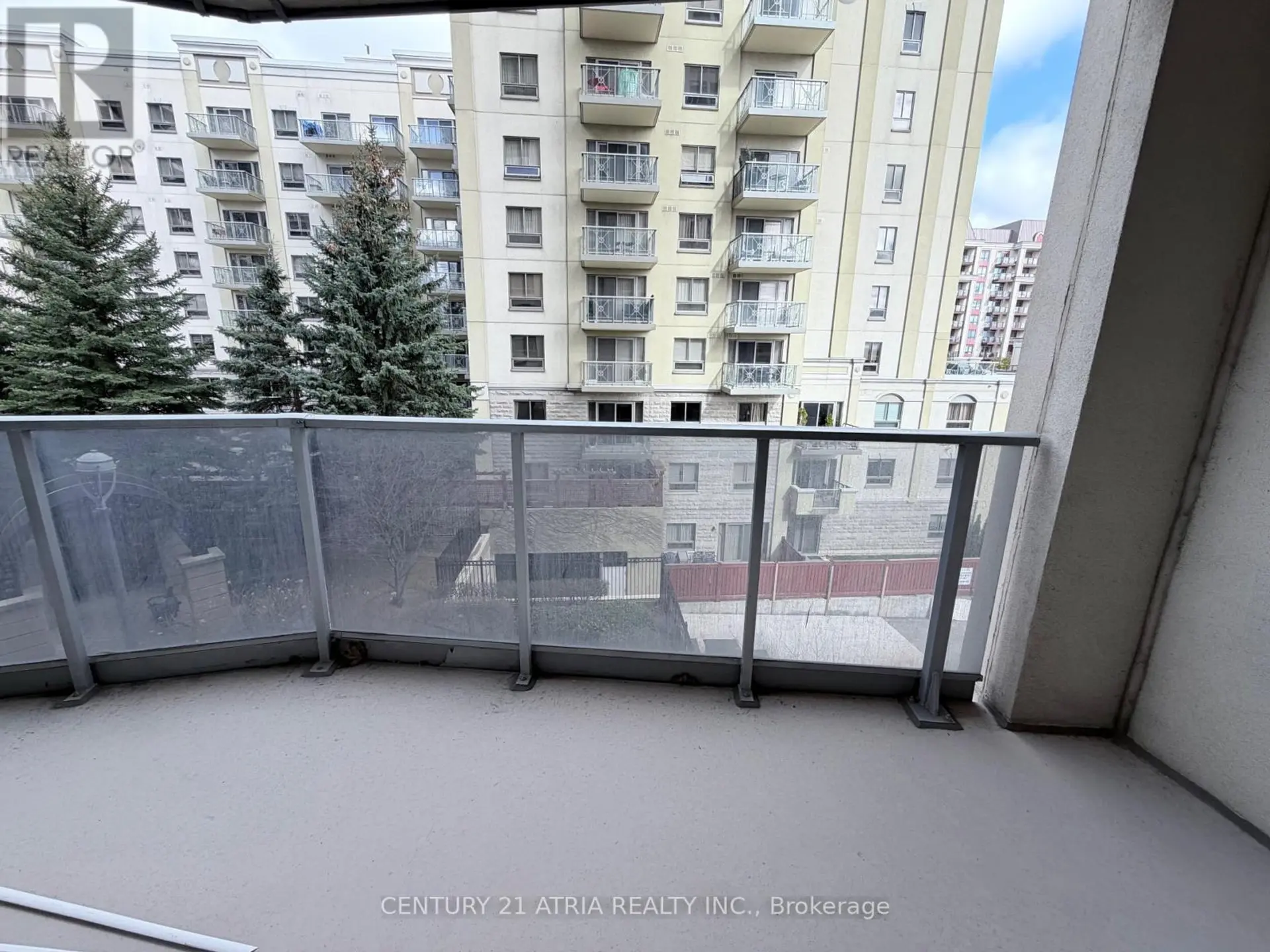 #303 8 REAN DRIVE - Image 14