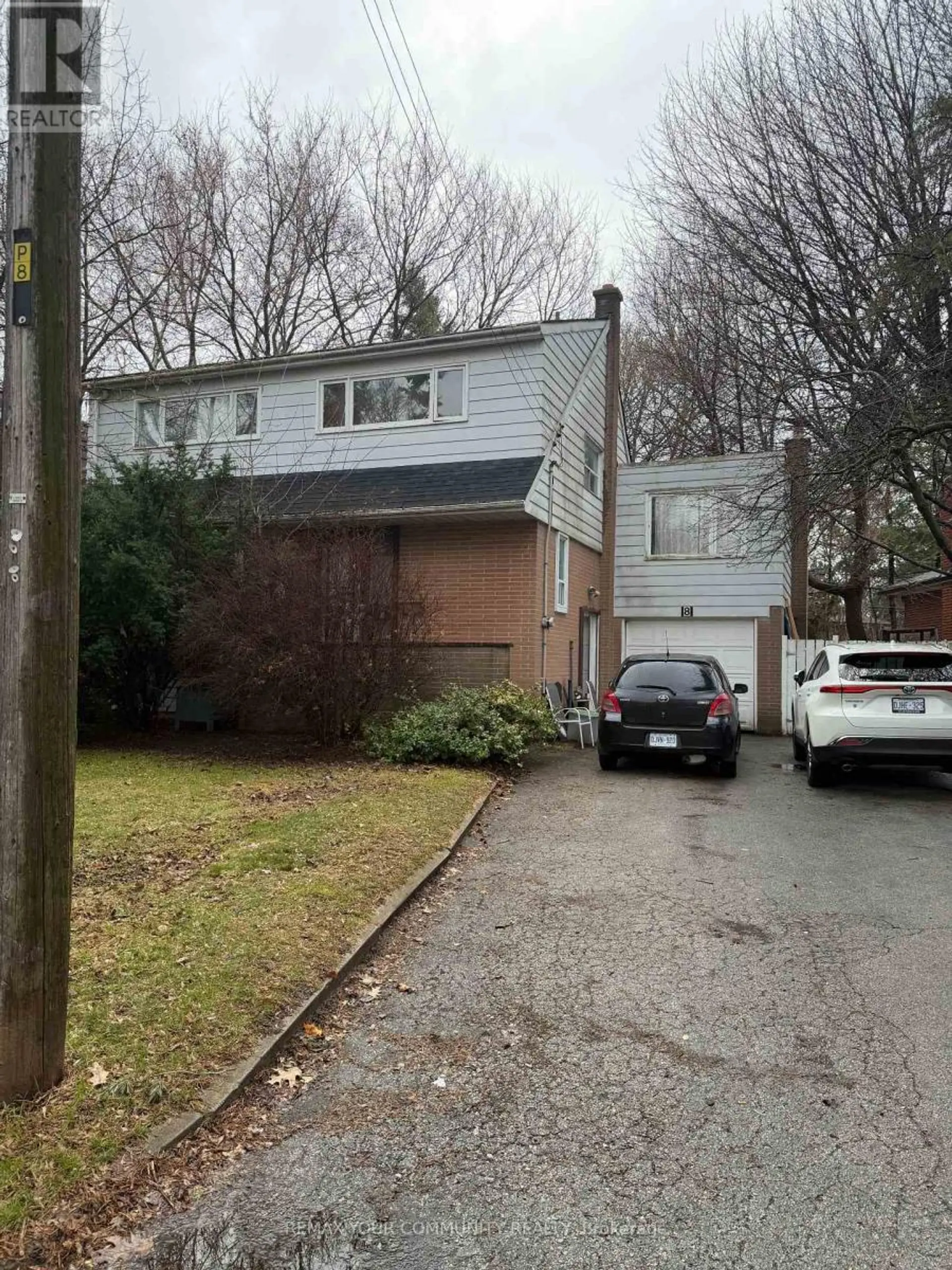 8 APPLEDALE ROAD - Image 1