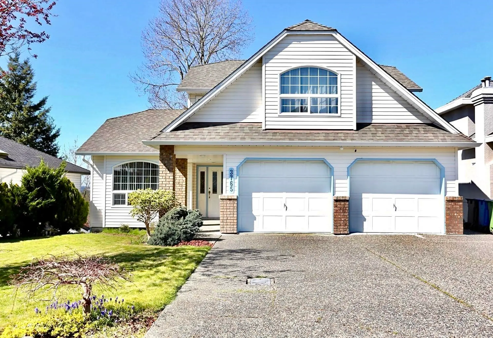 Property at 3765 Lethbridge Drive, Abbotsford, BC