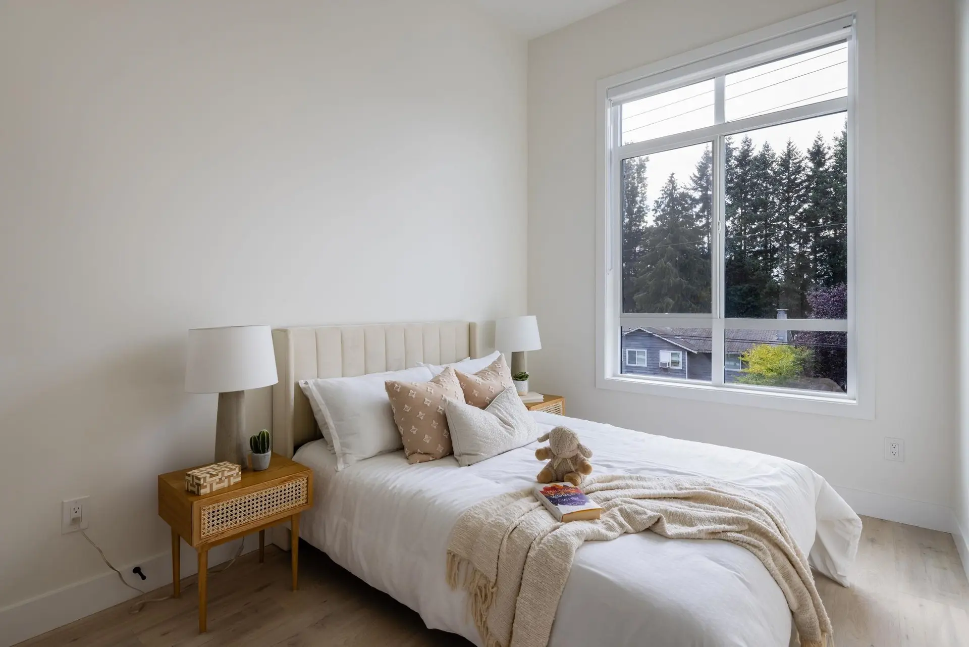 4538 208 Street - Image 11