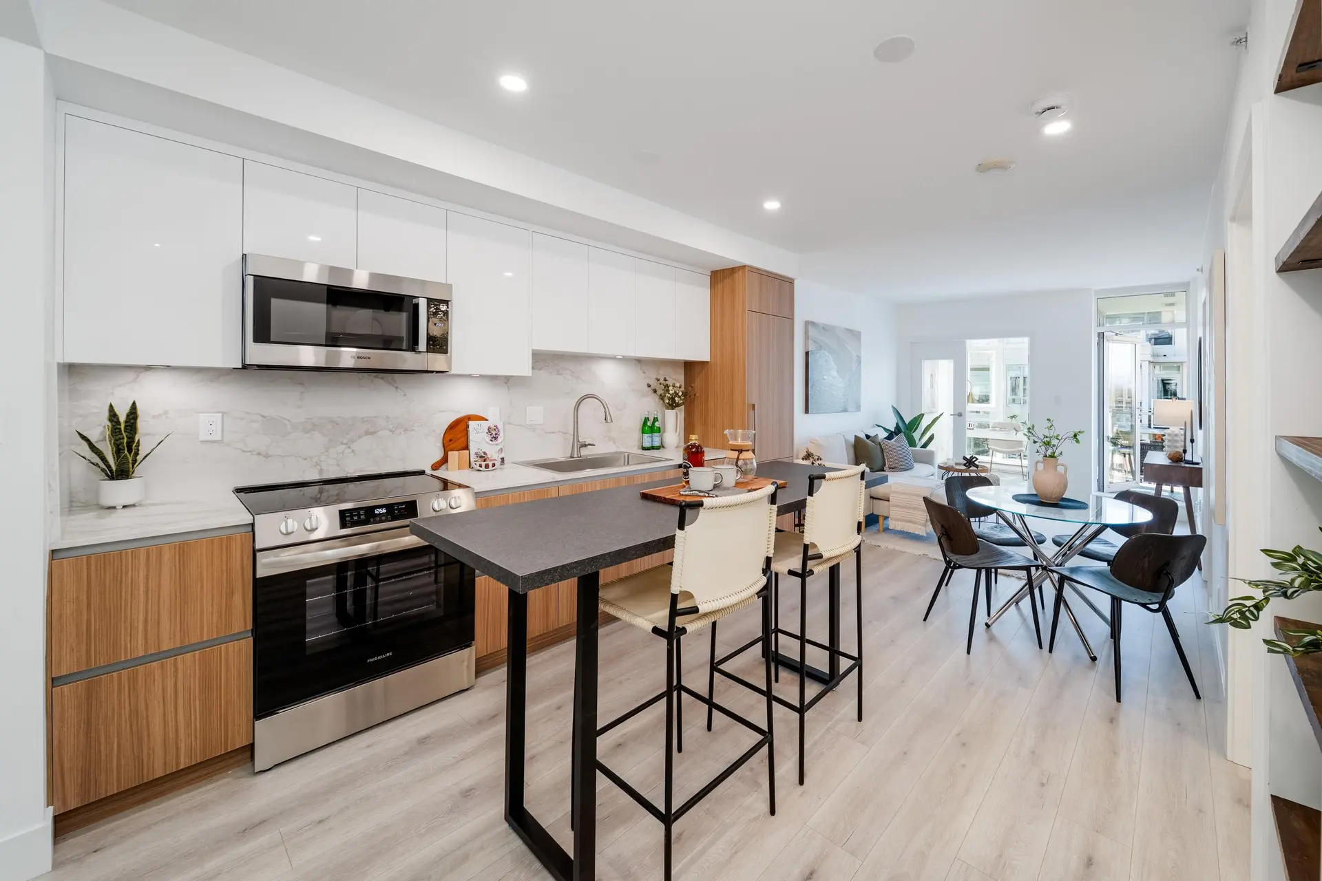 Property at #607 2228 W Broadway, Vancouver, BC