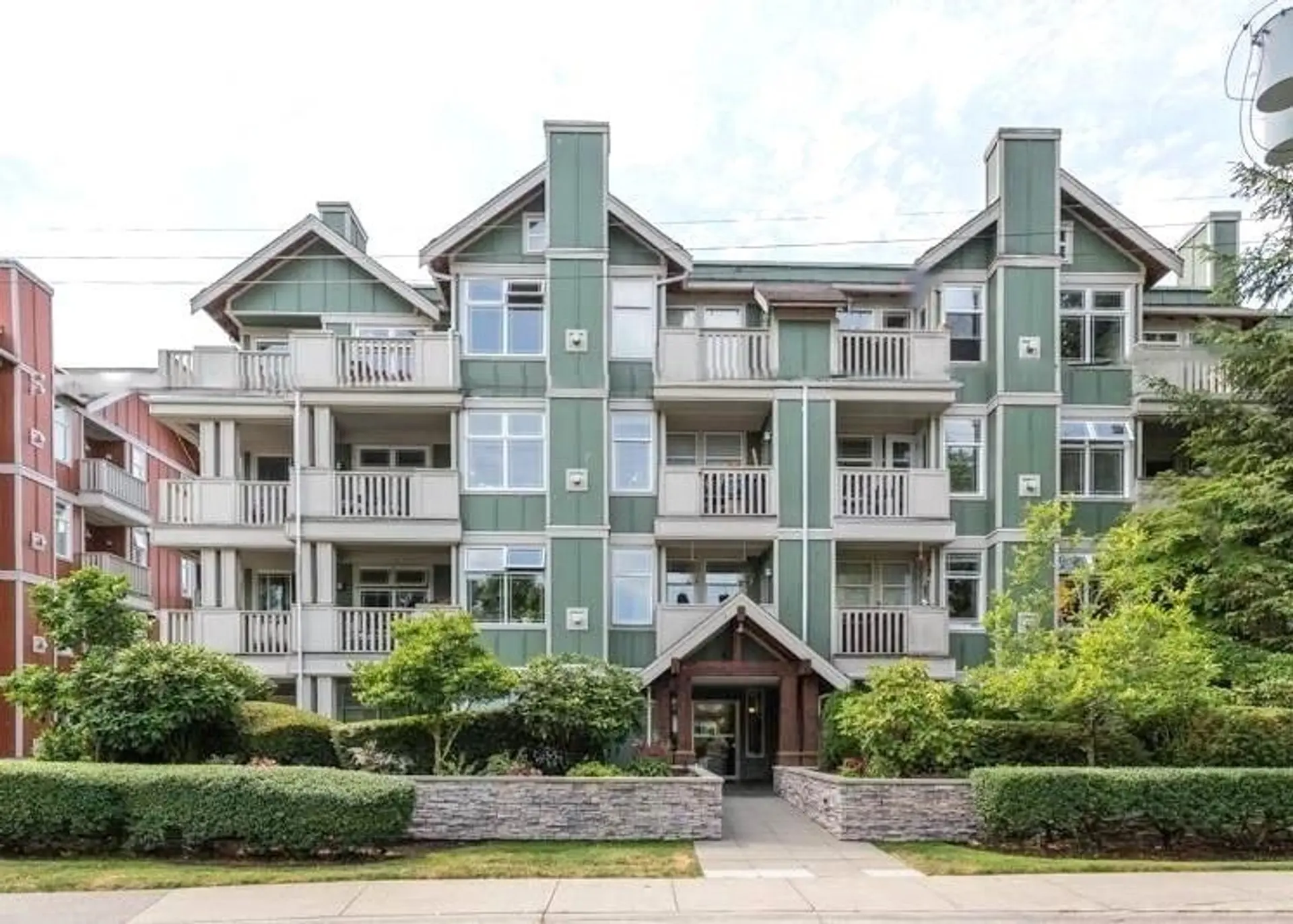 Property at #209 15350 16a Avenue, Surrey, BC