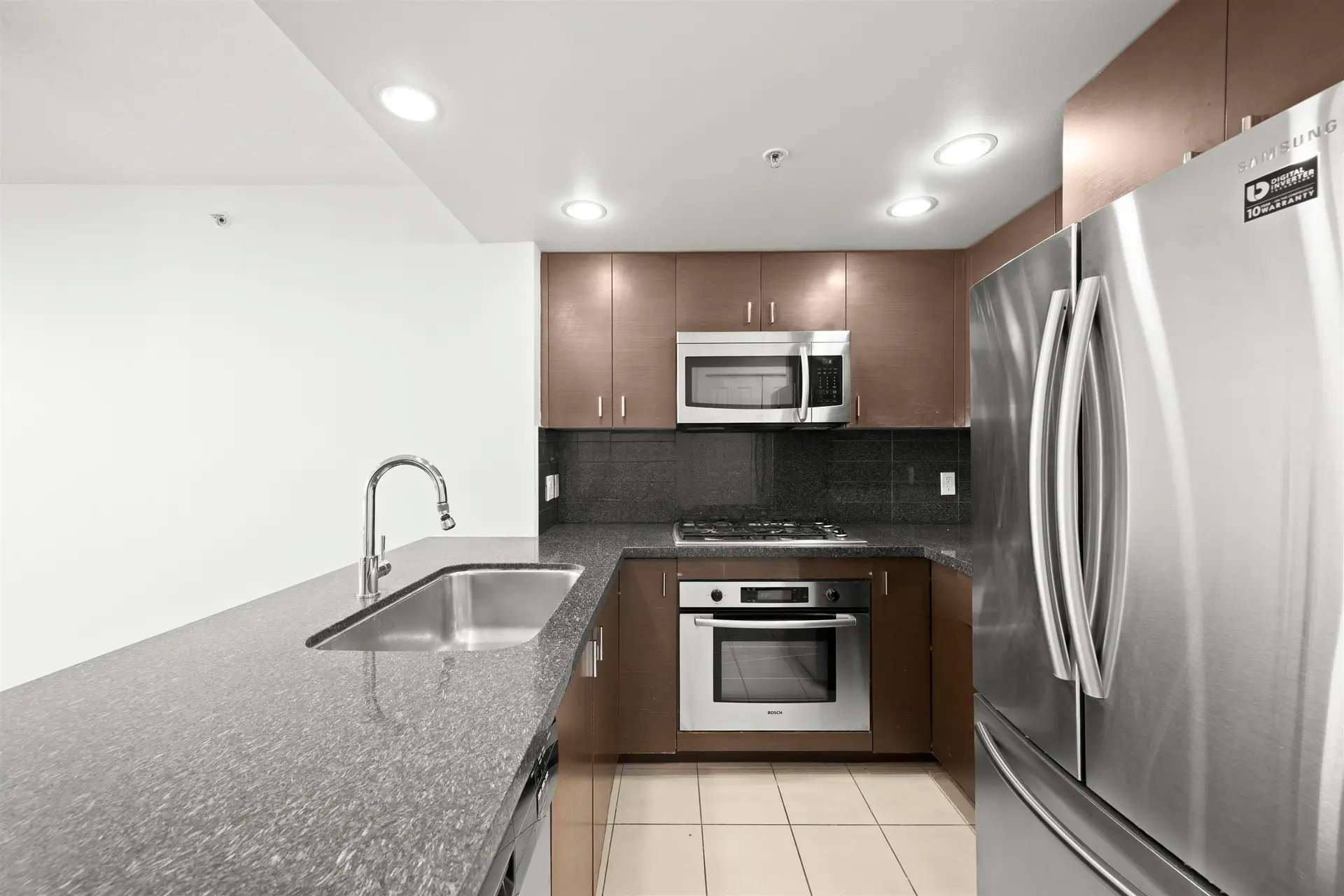 #1202 9188 Cook Road - Image 5
