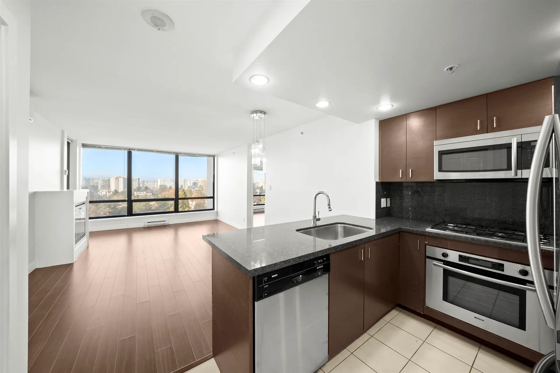 #1202 9188 Cook Road - Image 4
