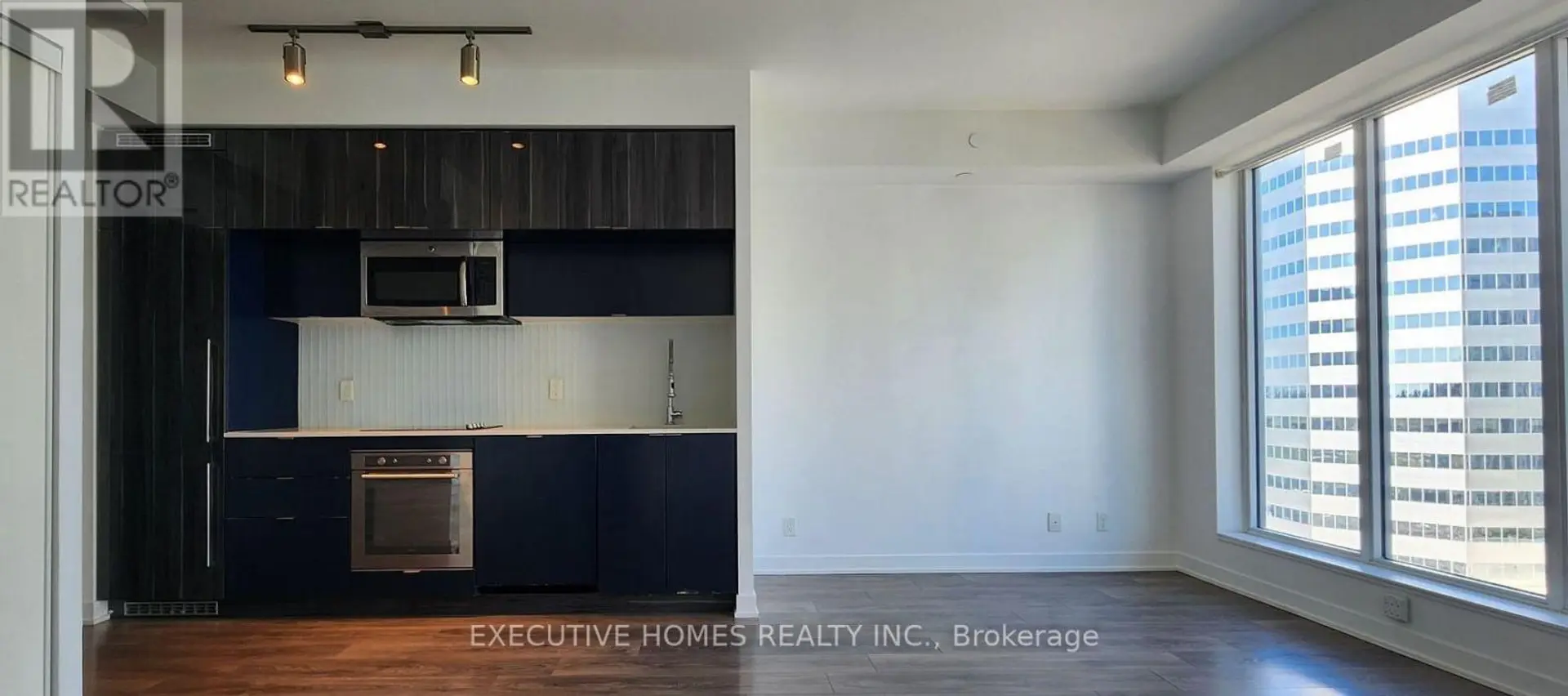 #1110 28 AVONDALE AVENUE - Image 6