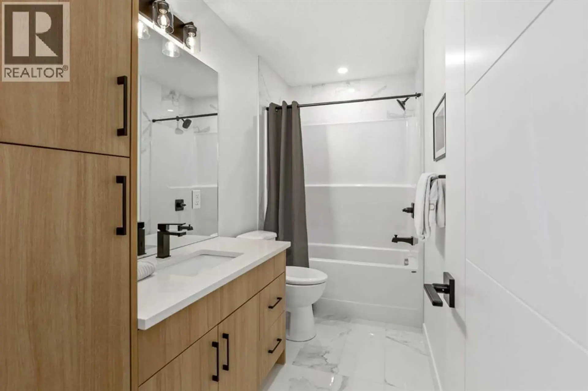 #404 200 BELVEDERE BOULEVARD SE - Image 11