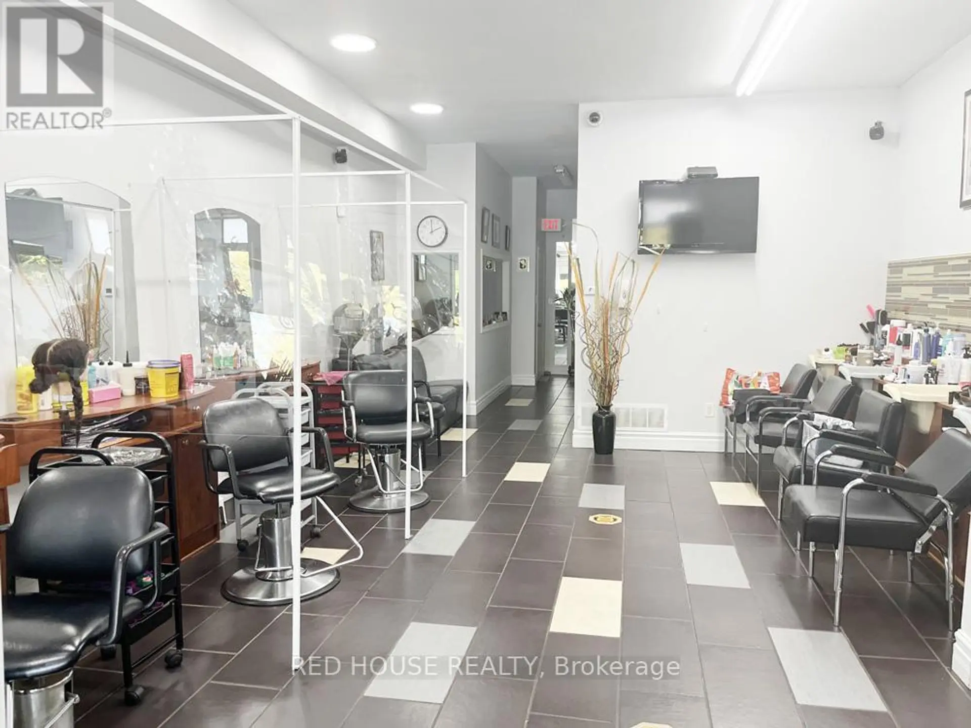 1533 O'CONNOR DRIVE - Image 3