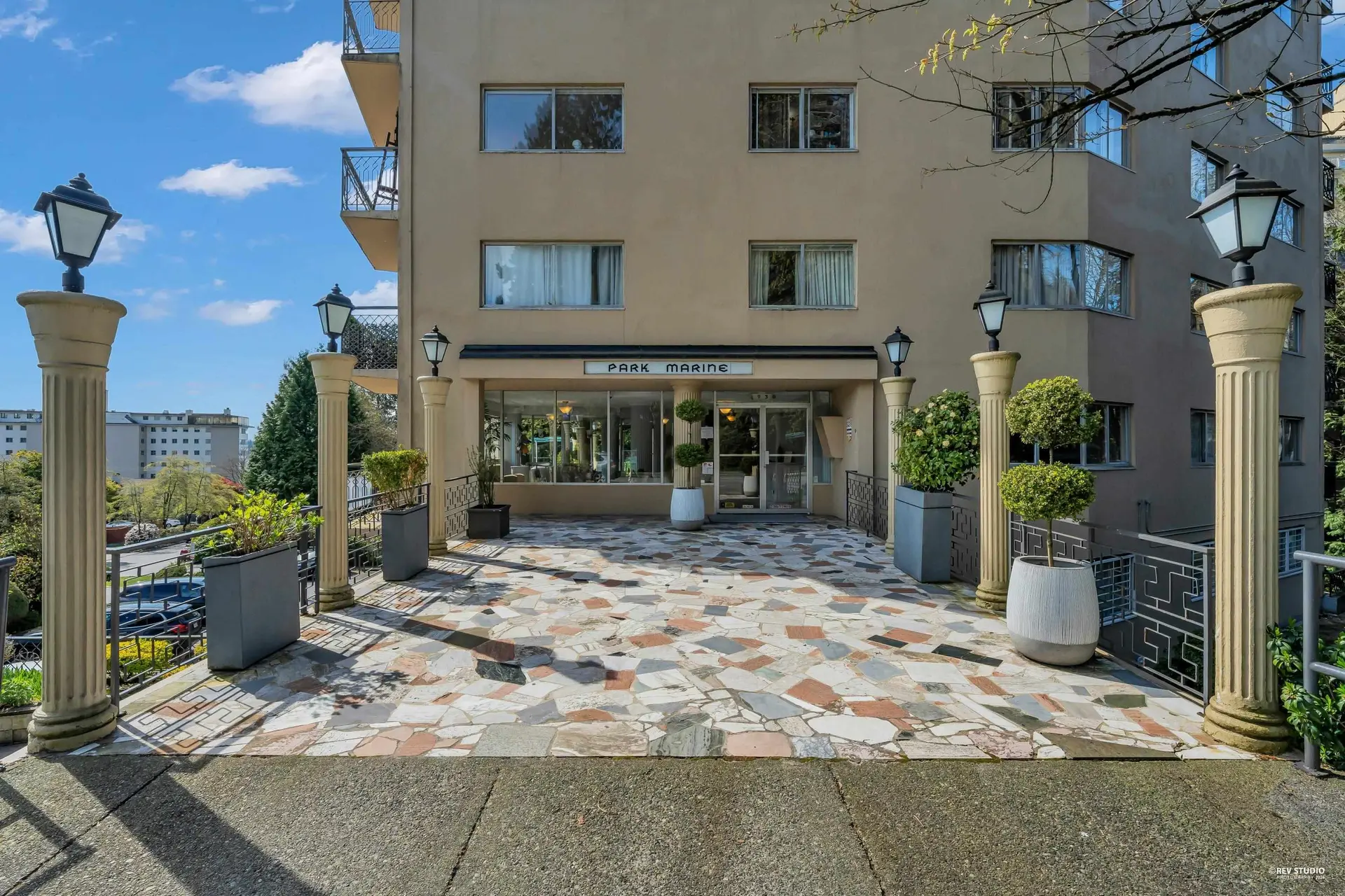 Property at #404 1930 Marine Drive, West Vancouver, BC