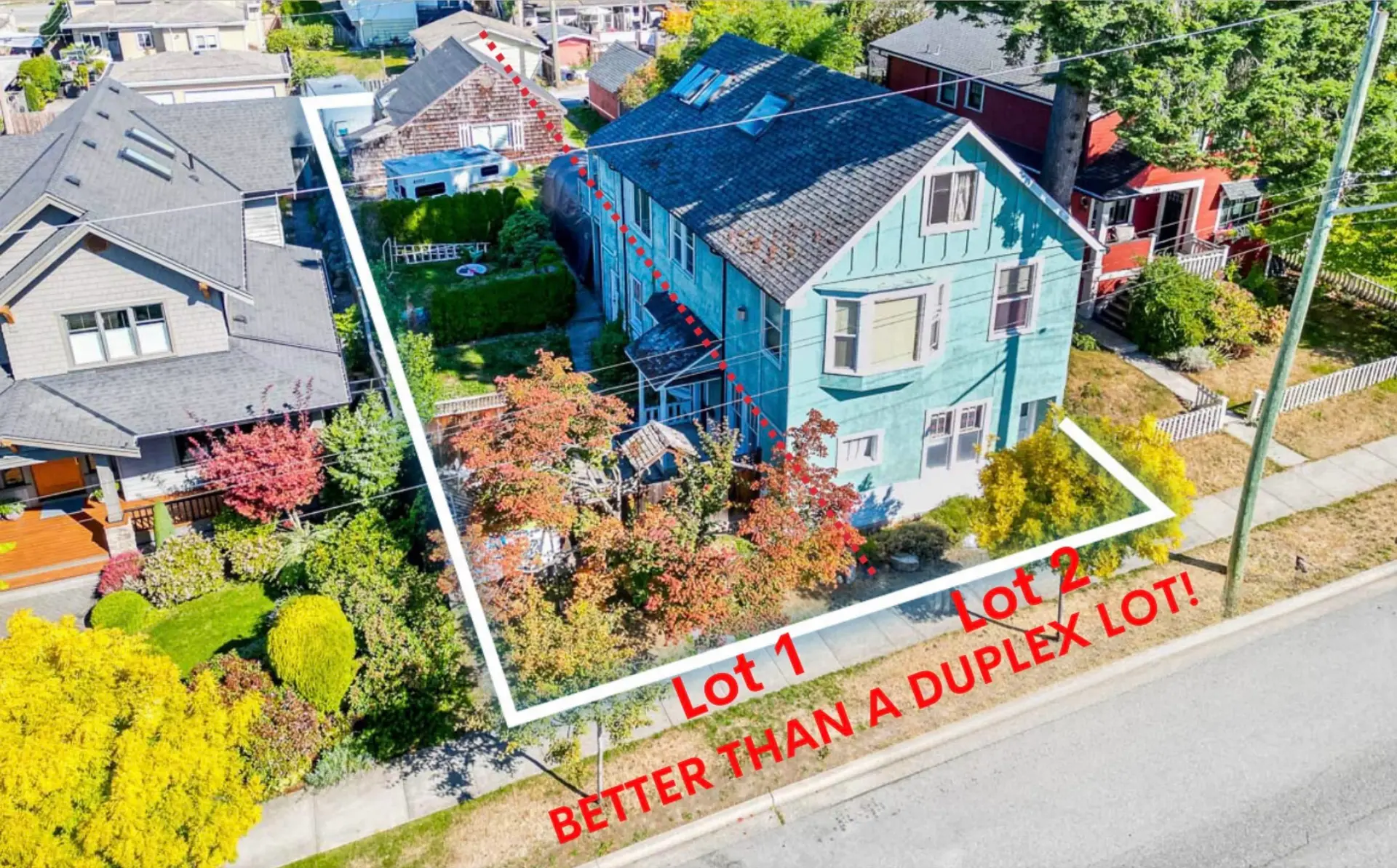 Property at 352 W 15th Street, North Vancouver, BC