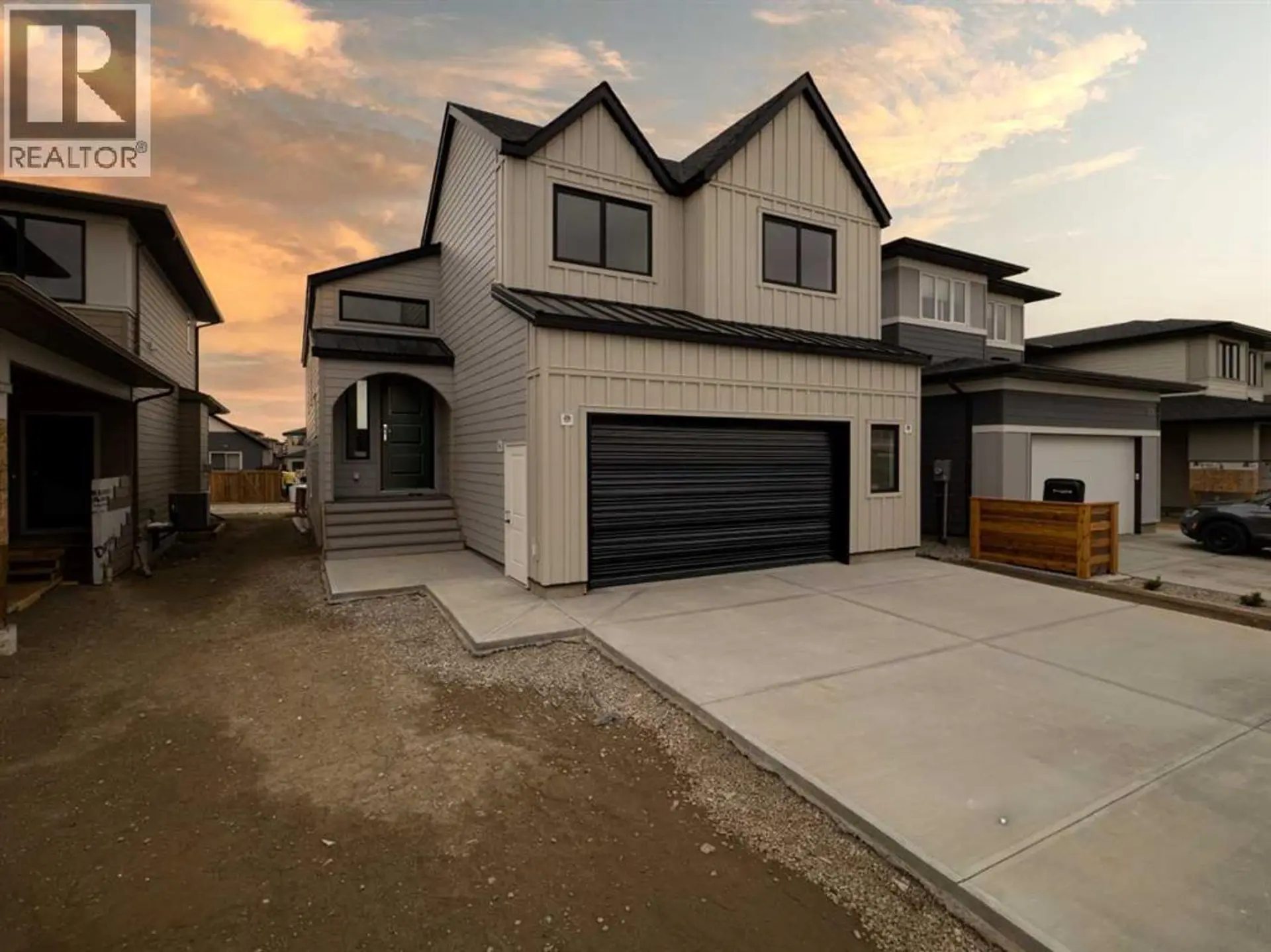 681 Devonia Road W - Image 2