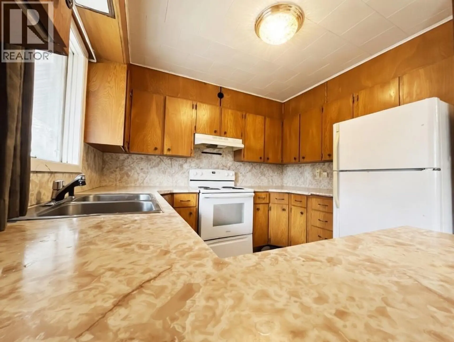 2612 SILVER KING Road - Image 4