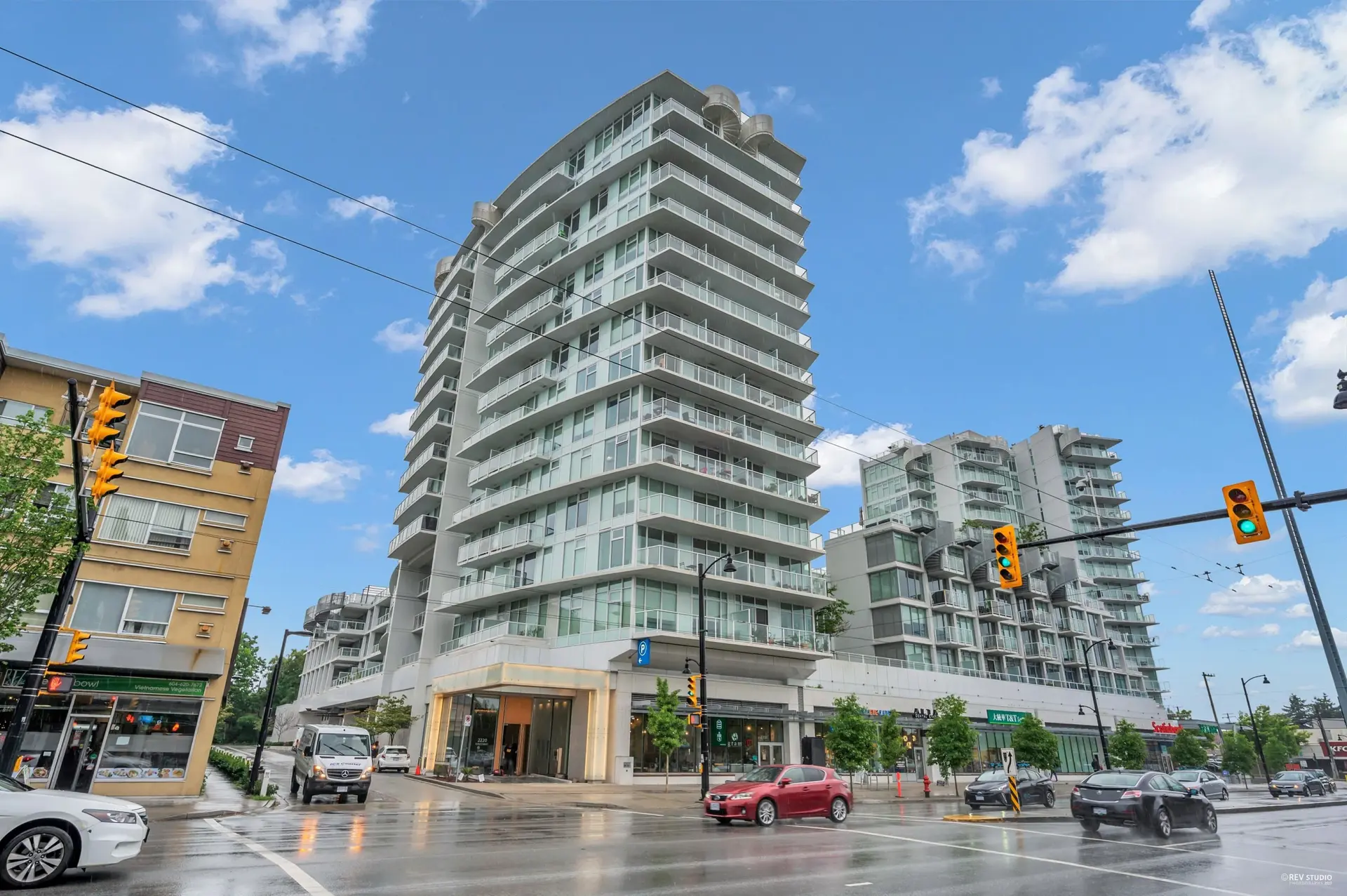 Property at #1510 2220 Kingsway, Vancouver, BC