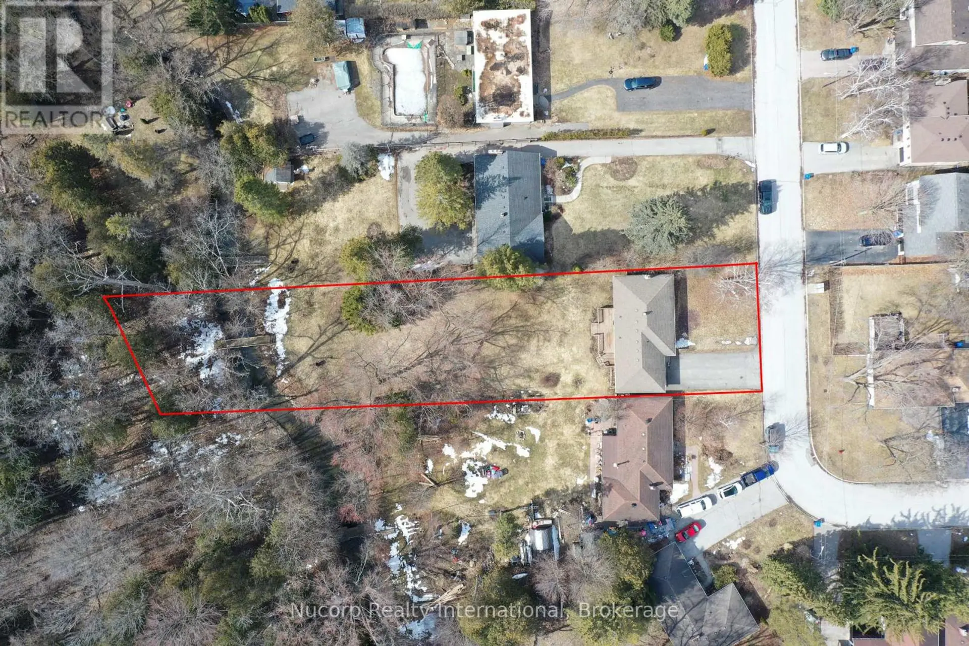 774 SUTHERLAND AVENUE - Image 2