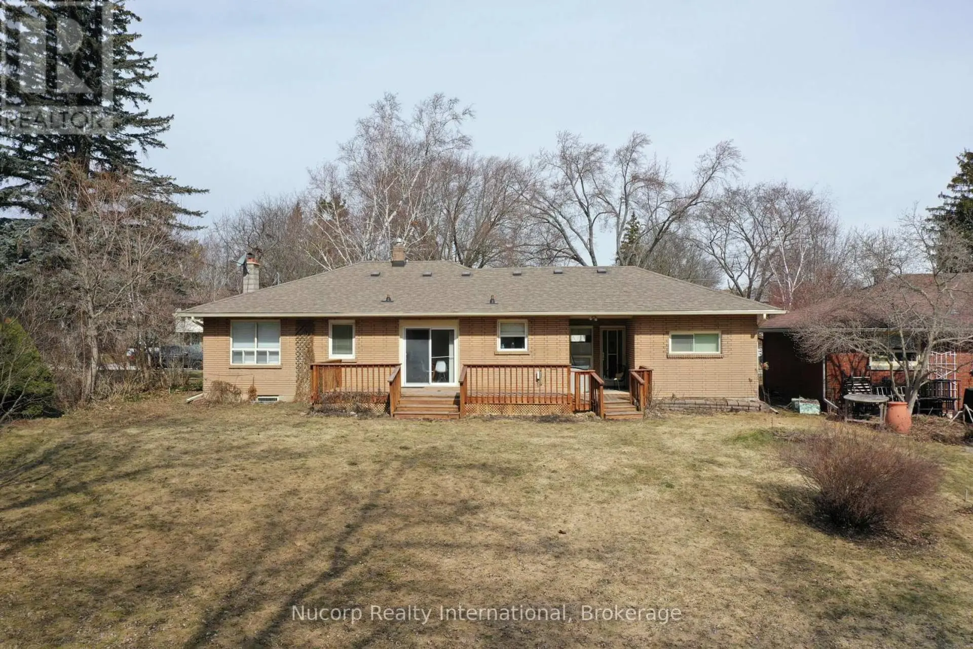 774 SUTHERLAND AVENUE - Image 6