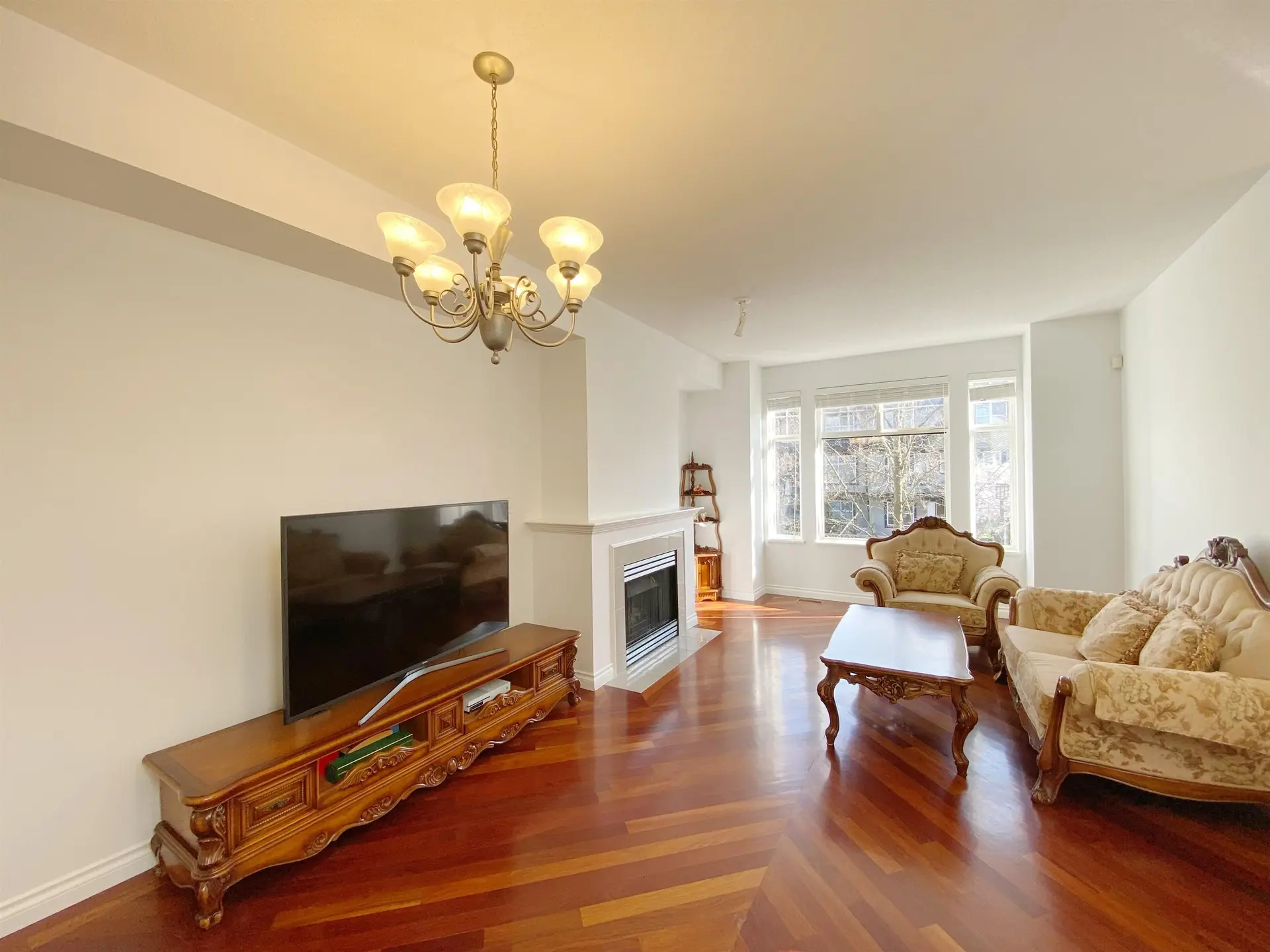 #68 6888 Robson Drive - Image 3