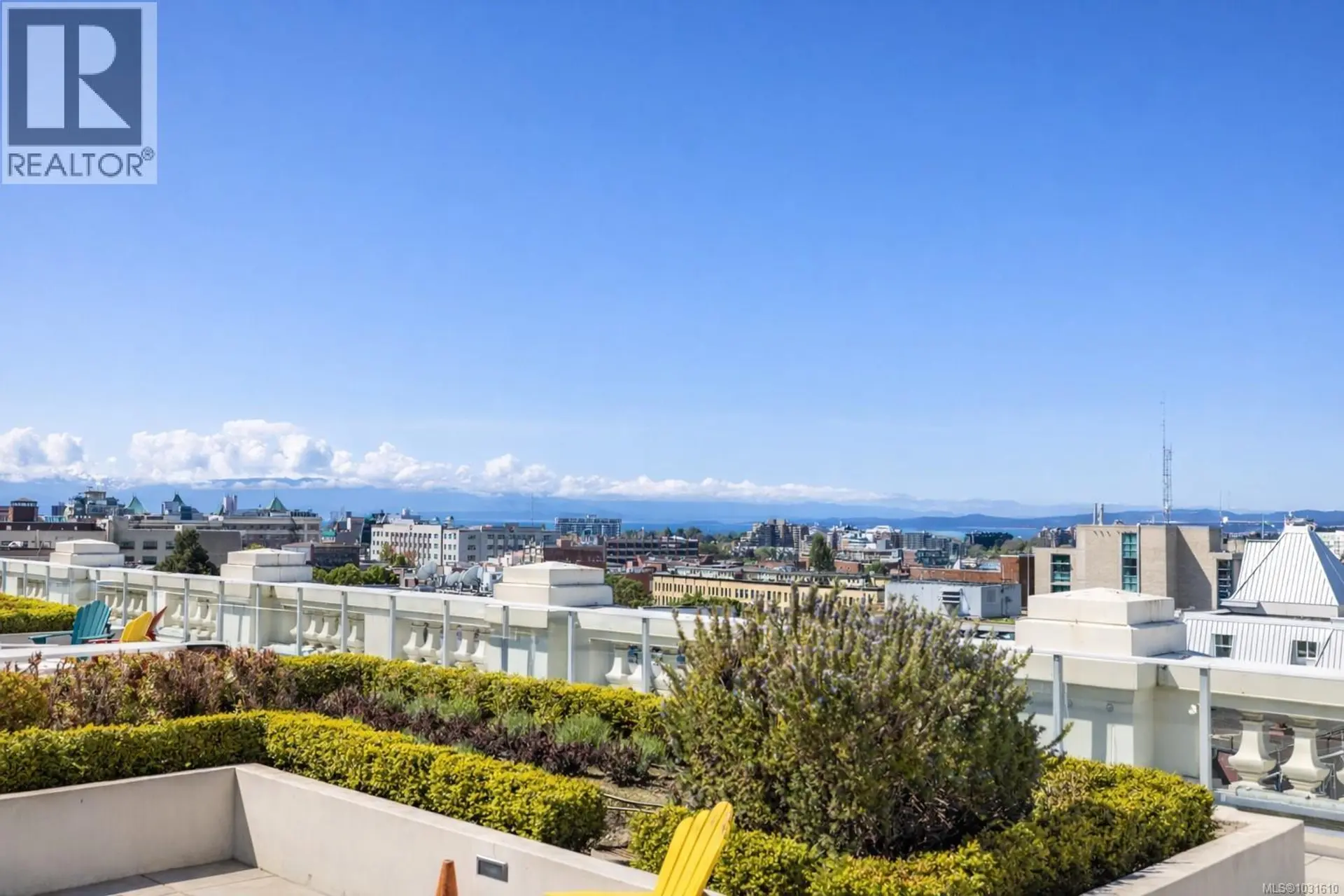 #304 770 Fisgard St - Image 17