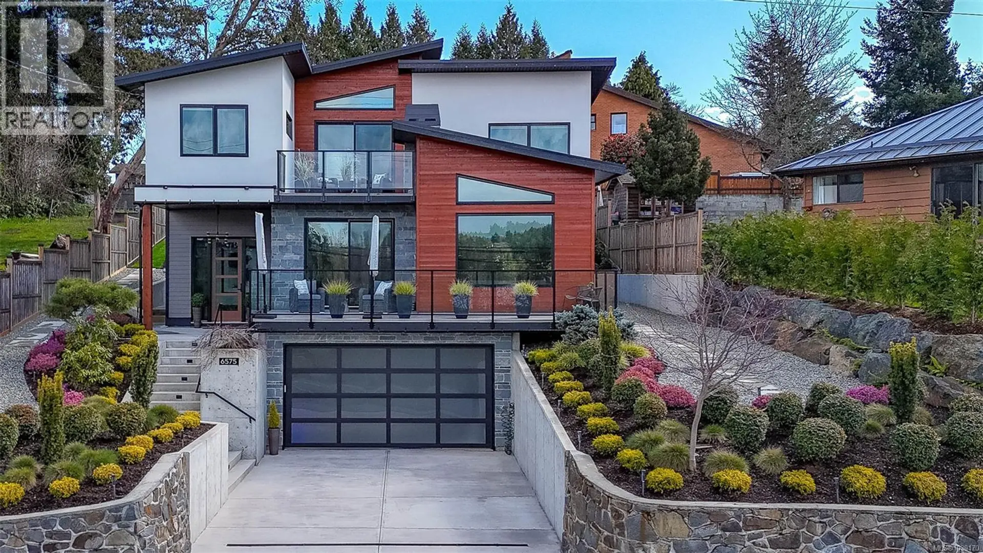 Property at 6575 Central Saanich Rd, Central Saanich, BC