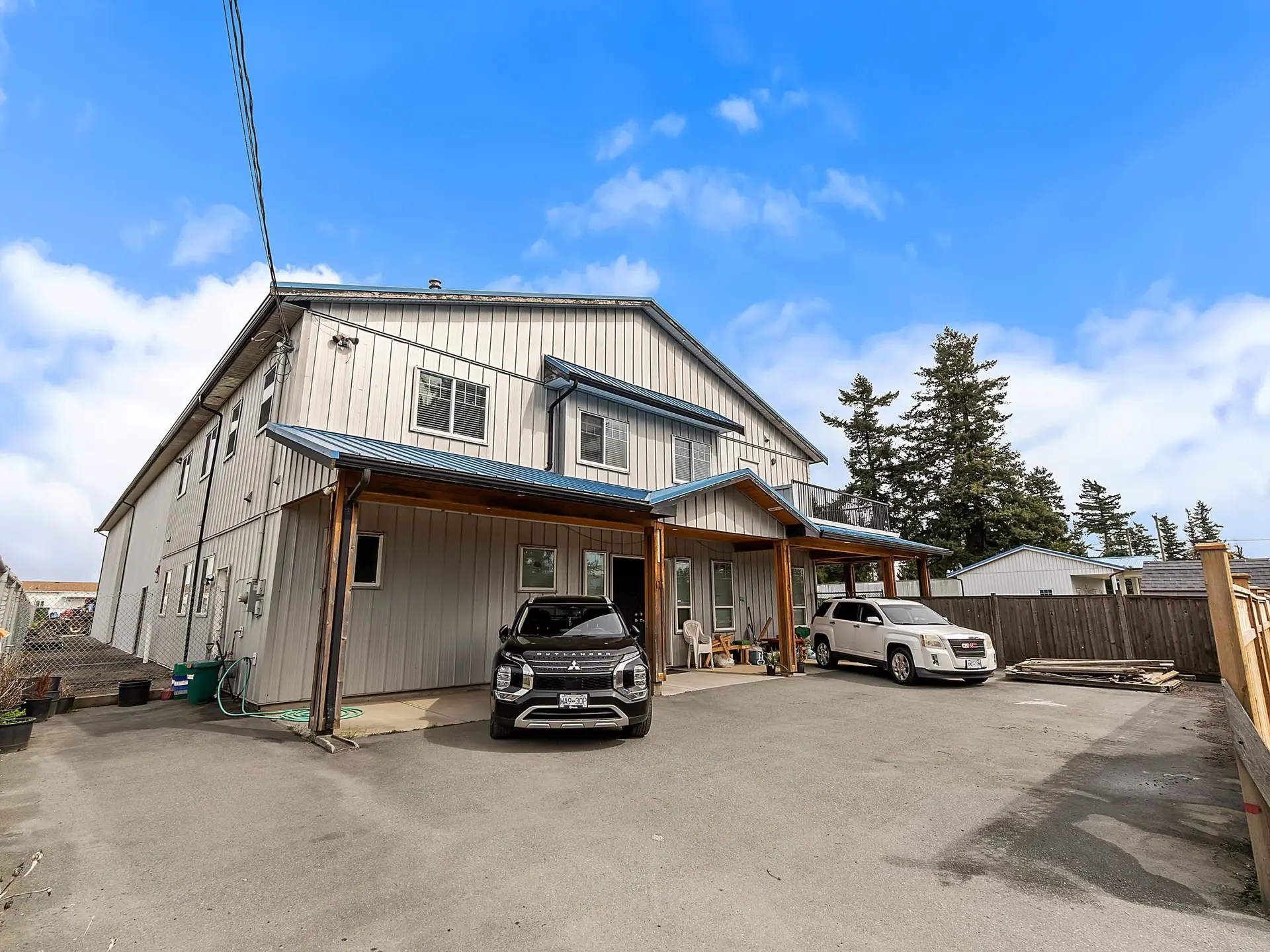 Property at 819 Clearbrook Road, Abbotsford, BC