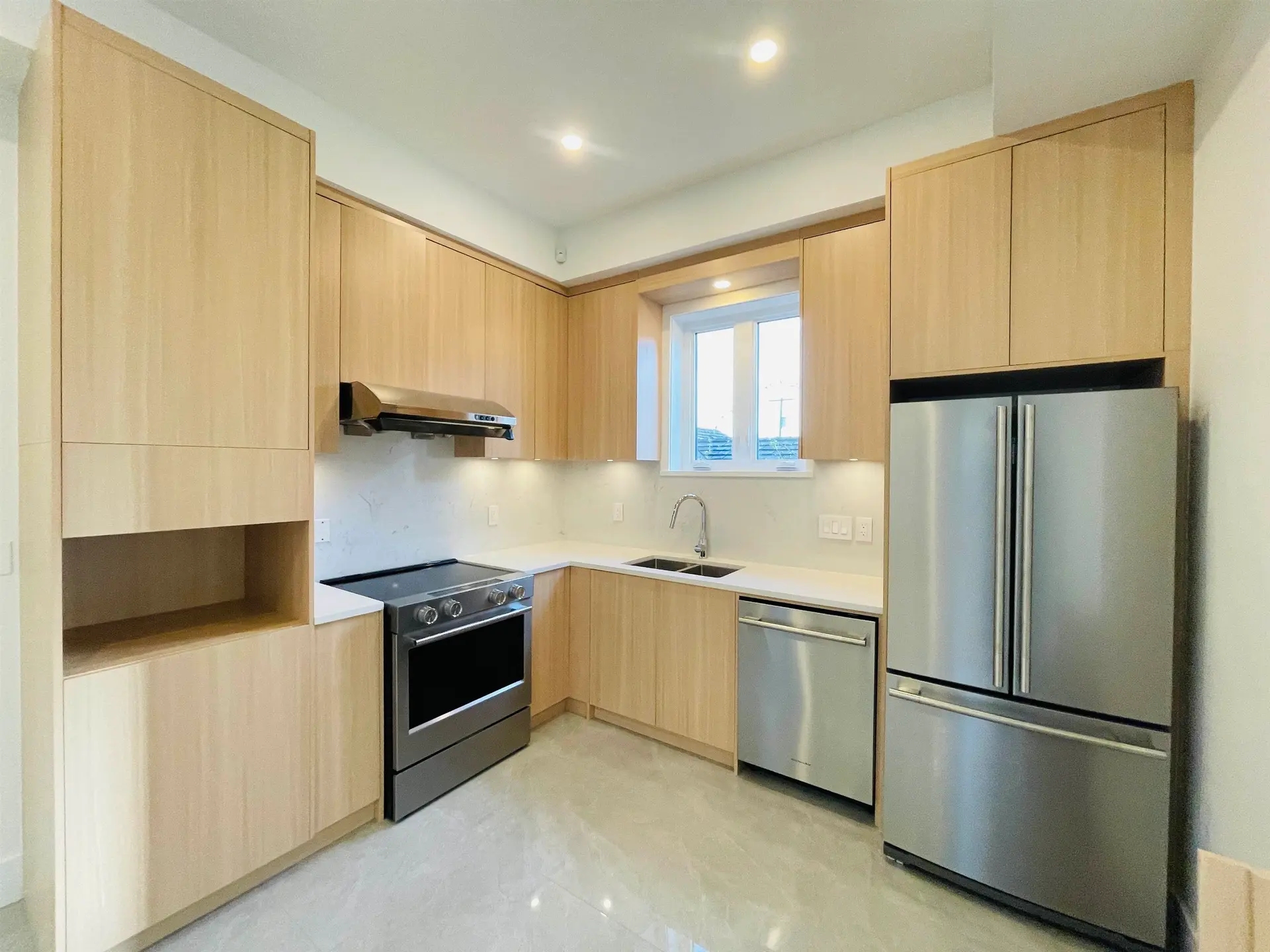 2450 Harrison Drive - Image 7
