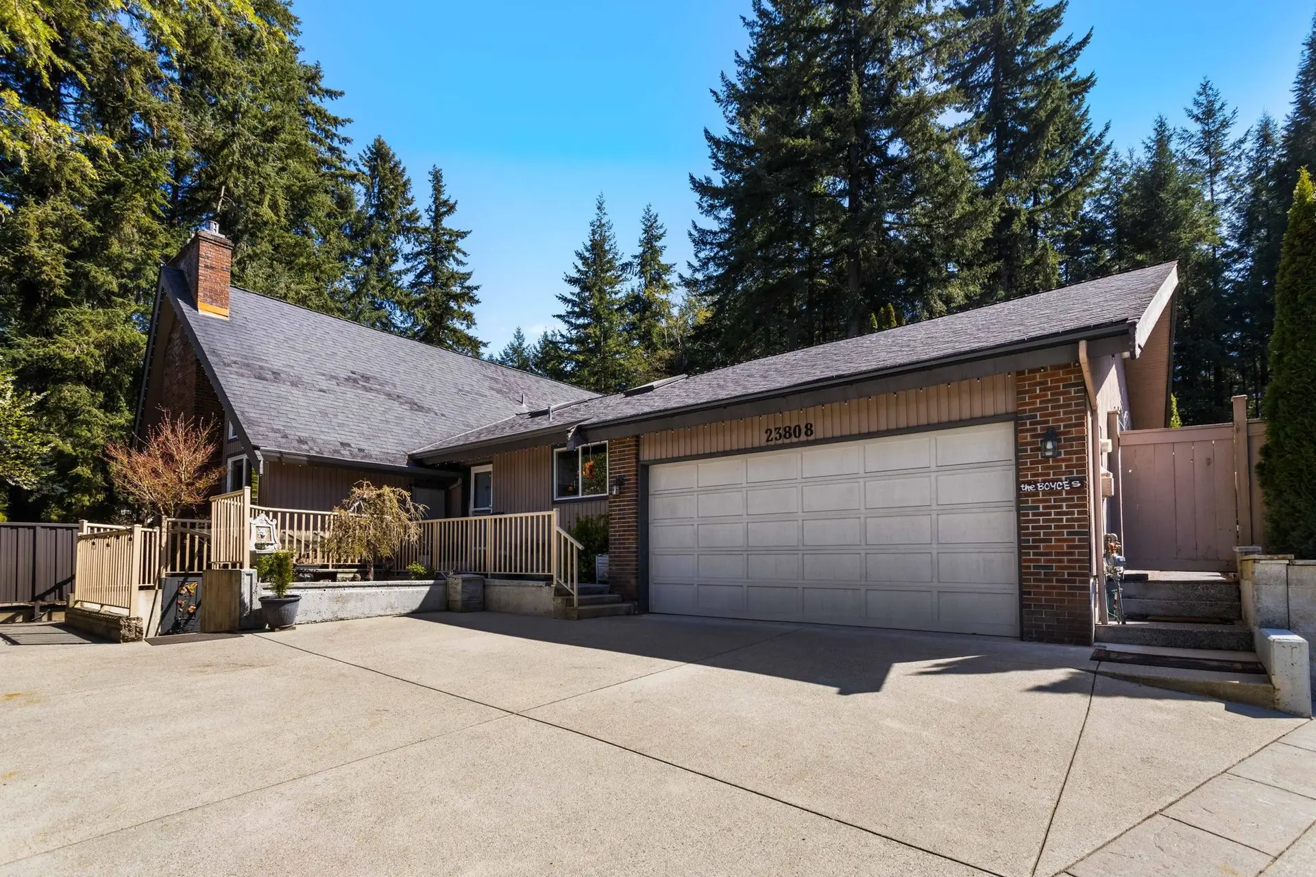 Property at 23808 58a Avenue, Langley, BC