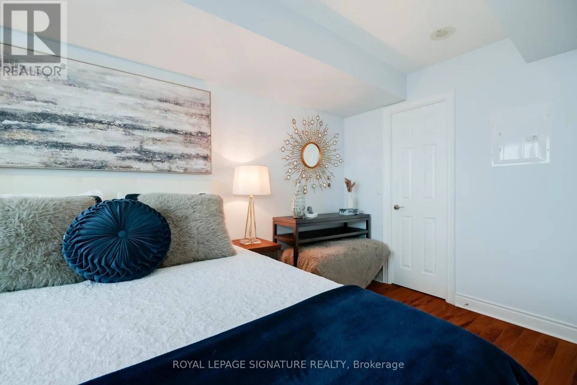 #2408 15 GREENVIEW AVENUE - Image 10