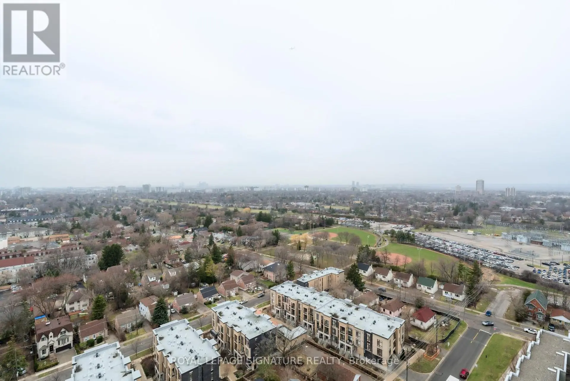 #2408 15 GREENVIEW AVENUE - Image 17