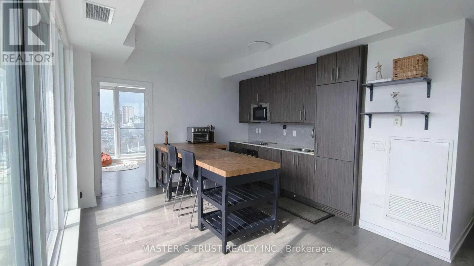 #1517 297 COLLEGE STREET - Image 2