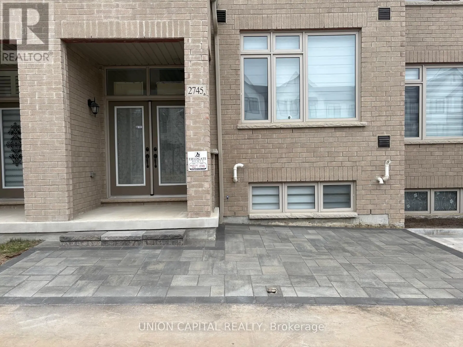 2745 PETER MATTHEWS DRIVE - Image 1