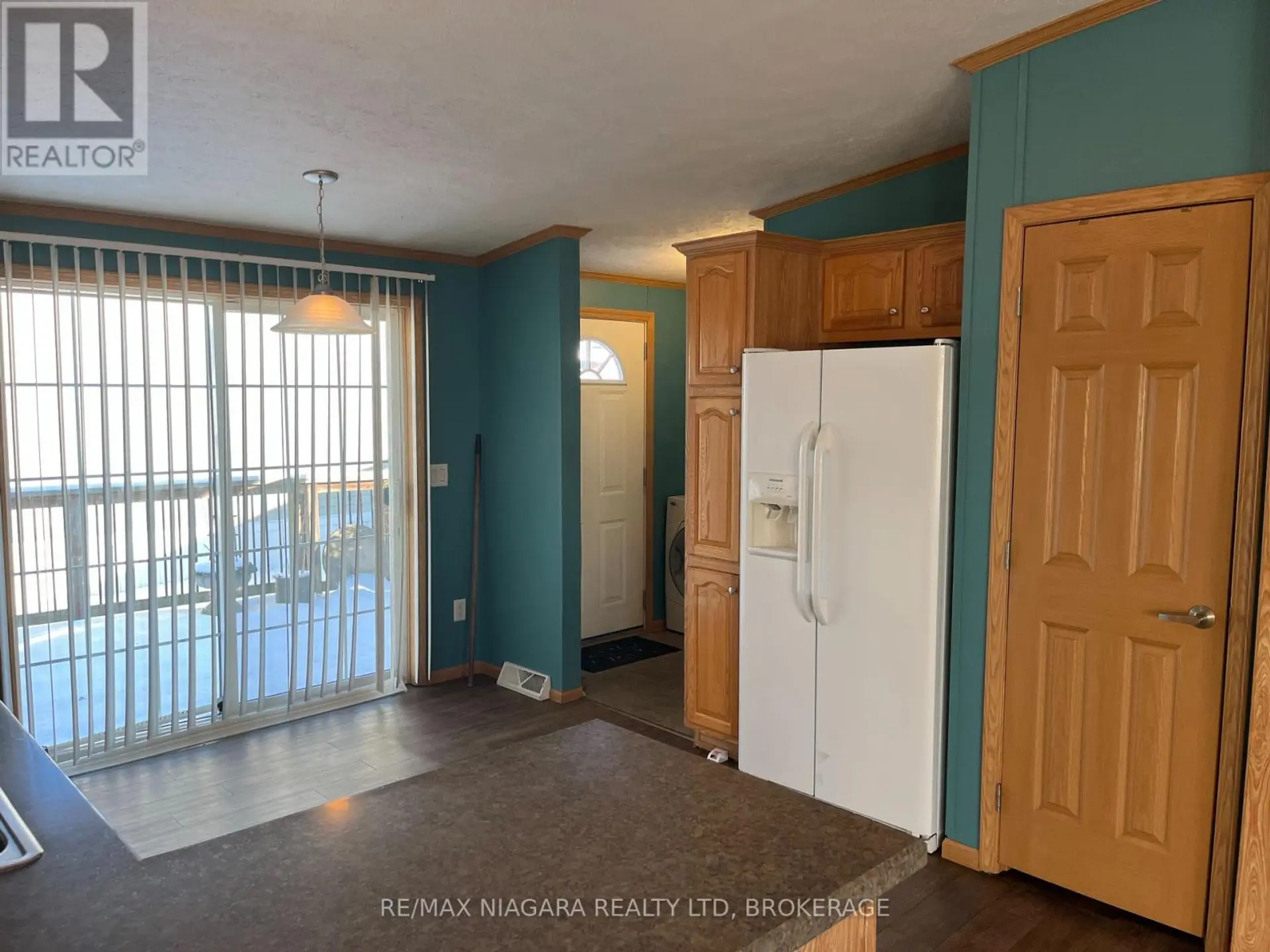 #260 3033 TOWNLINE ROAD - Image 7
