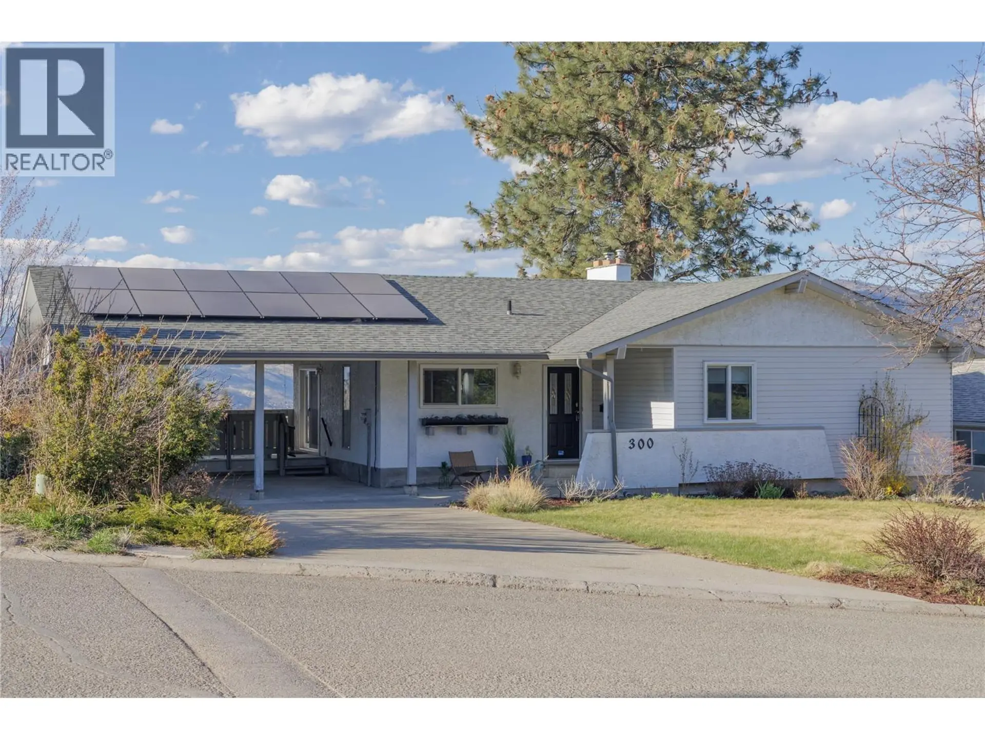 Property at 300 GORDONHORN Crescent, Kamloops, BC