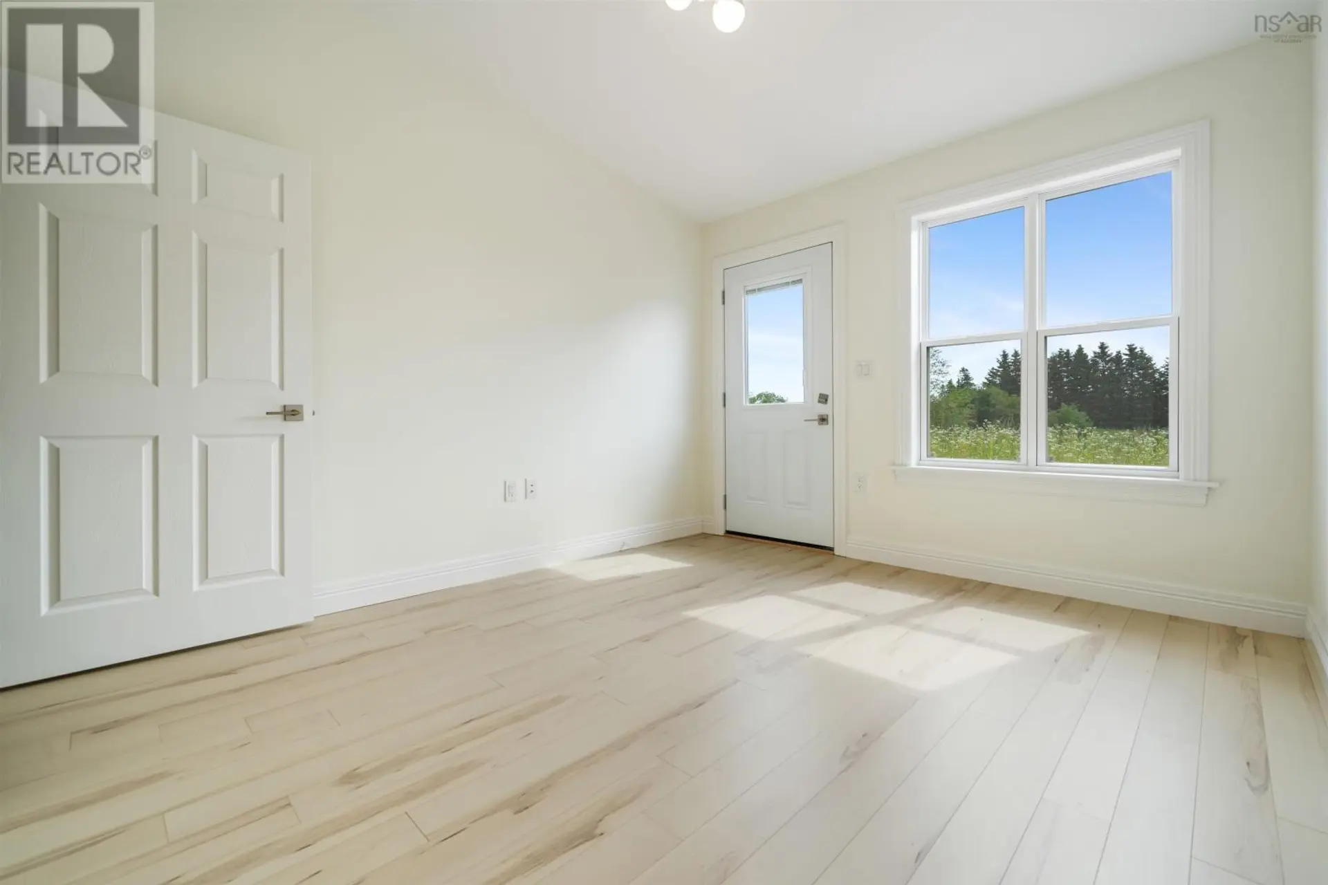 24 SUMMER HILL PLACE - Image 18