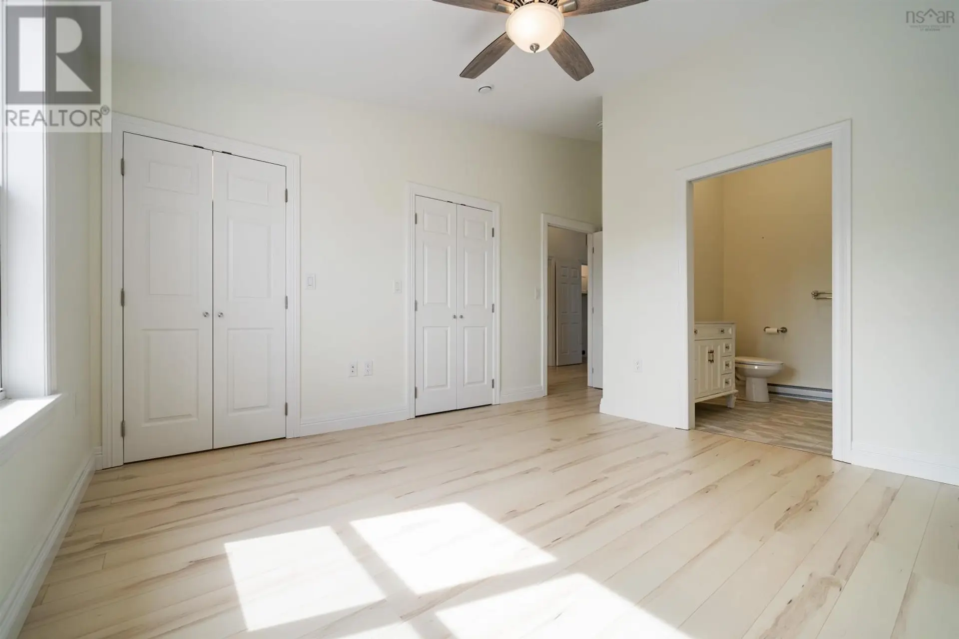 24 SUMMER HILL PLACE - Image 14
