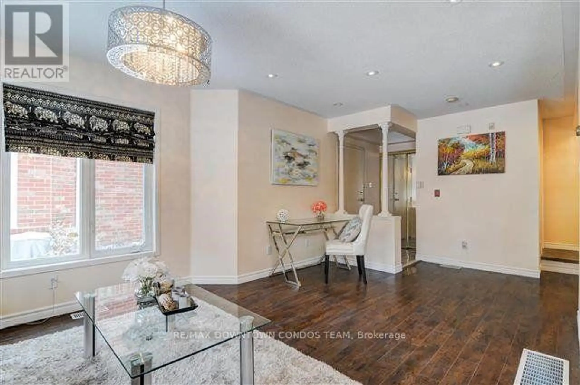 #154 18 CLARK AVENUE W - Image 7