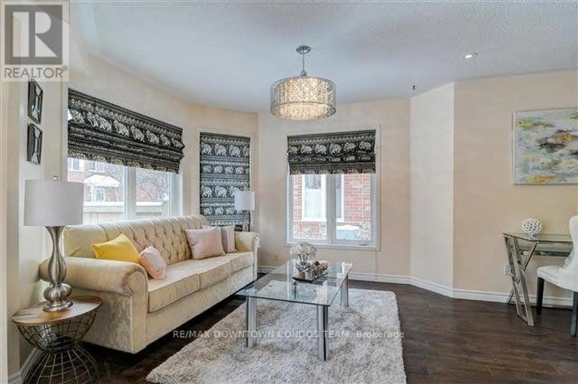 #154 18 CLARK AVENUE W - Image 8